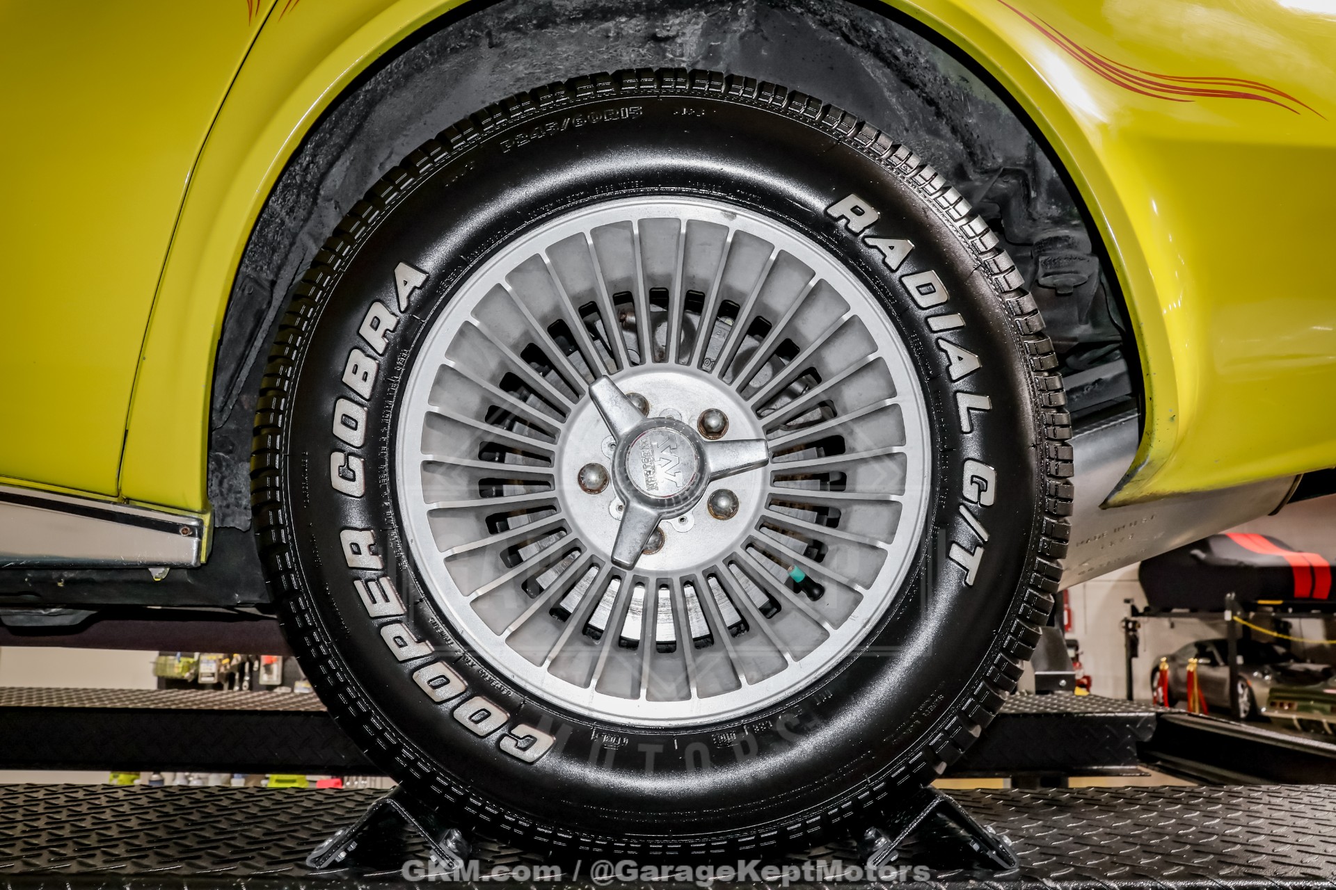 1975 Chevrolet Corvette 163