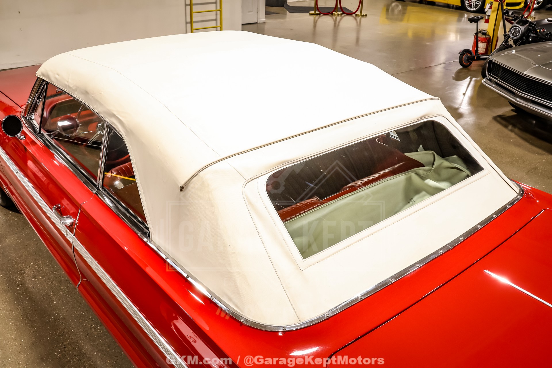1964 Chevrolet Impala SS 24