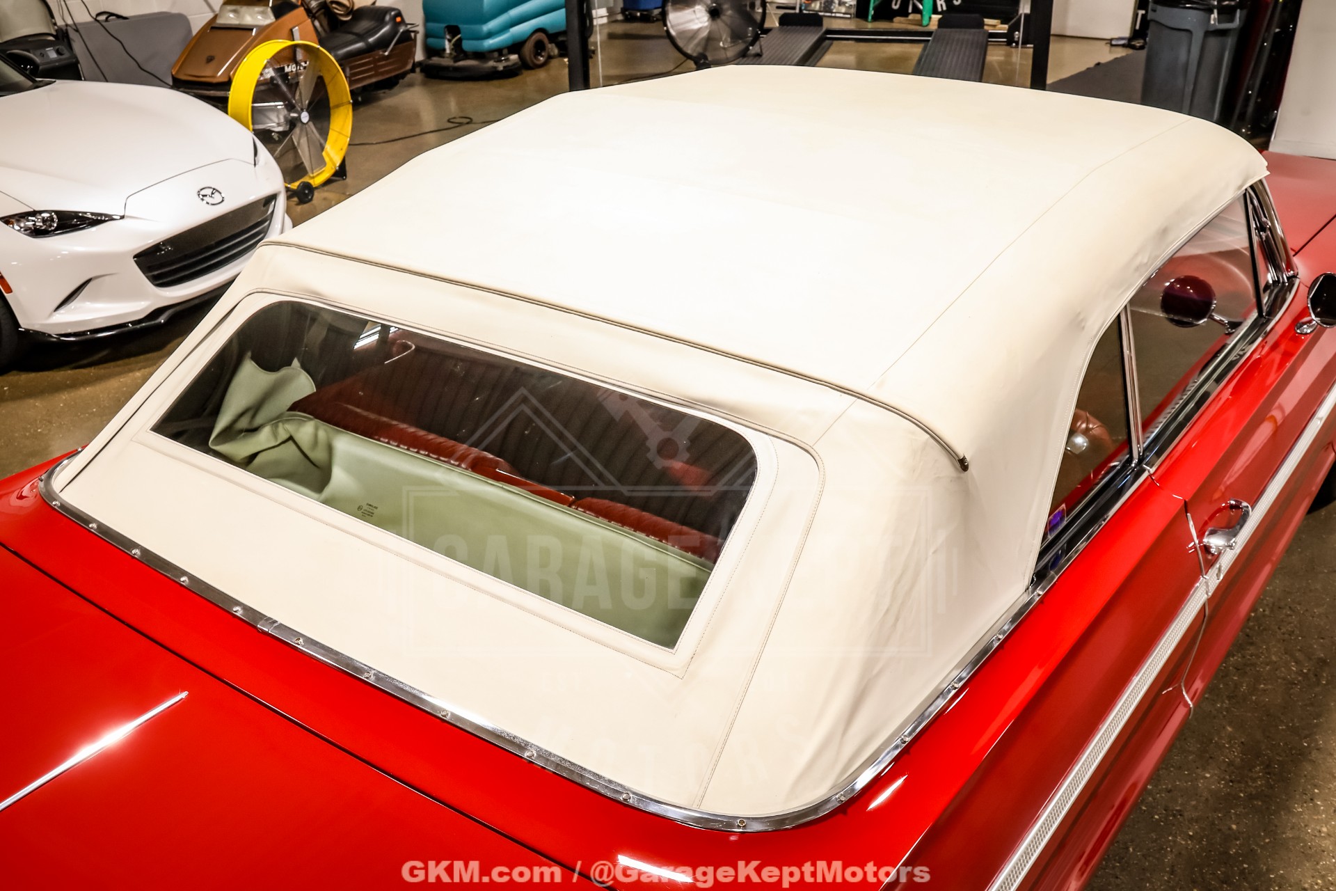 1964 Chevrolet Impala SS 26