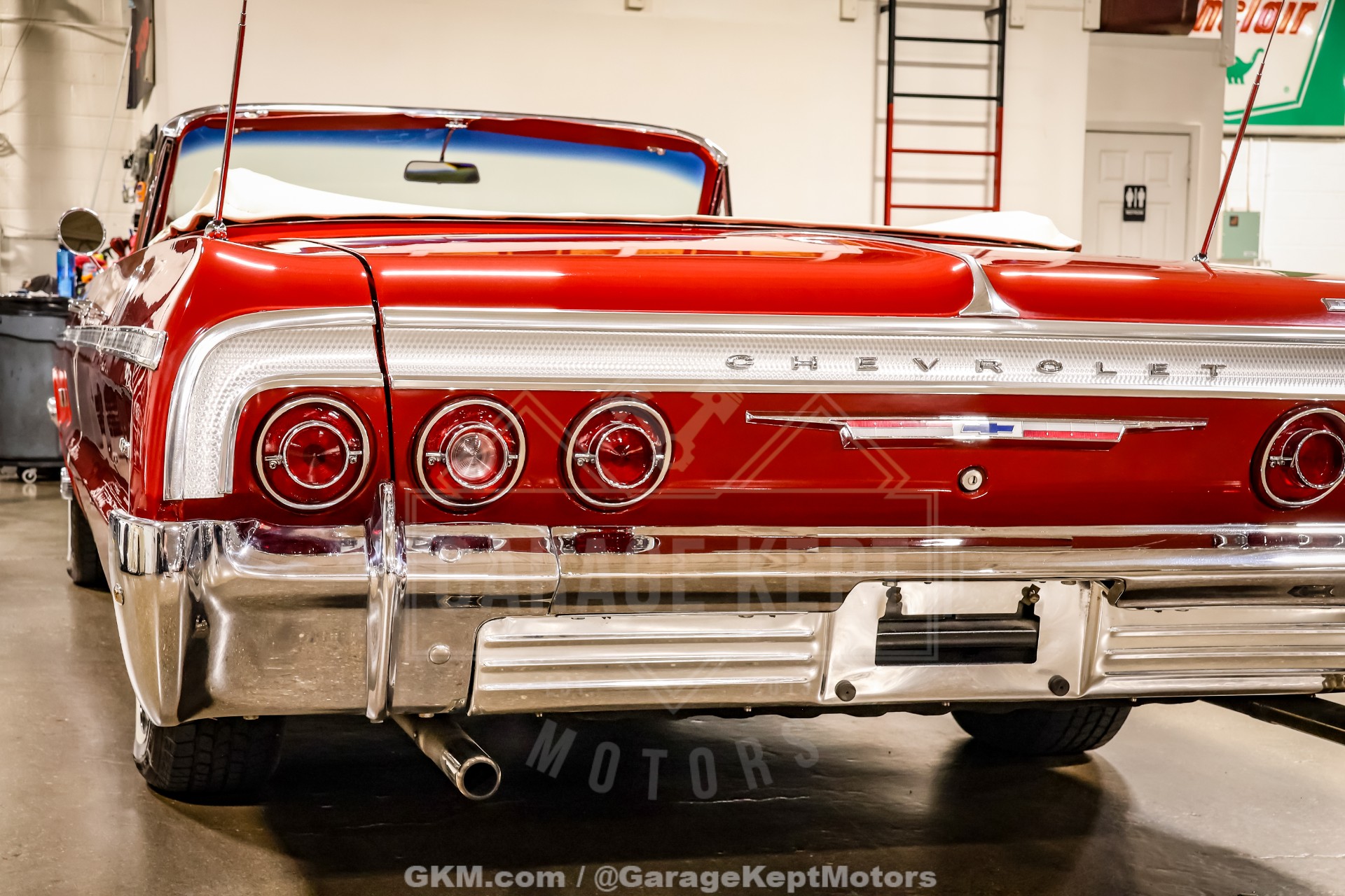 1964 Chevrolet Impala SS 116
