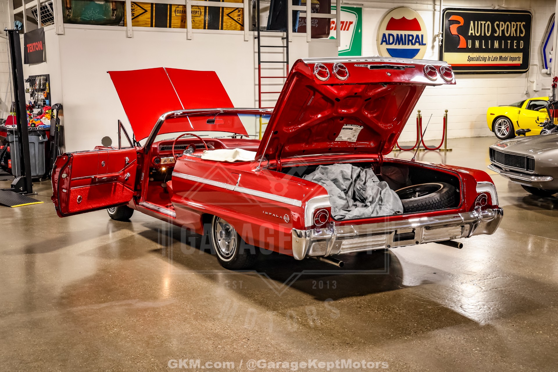 1964 Chevrolet Impala SS 162