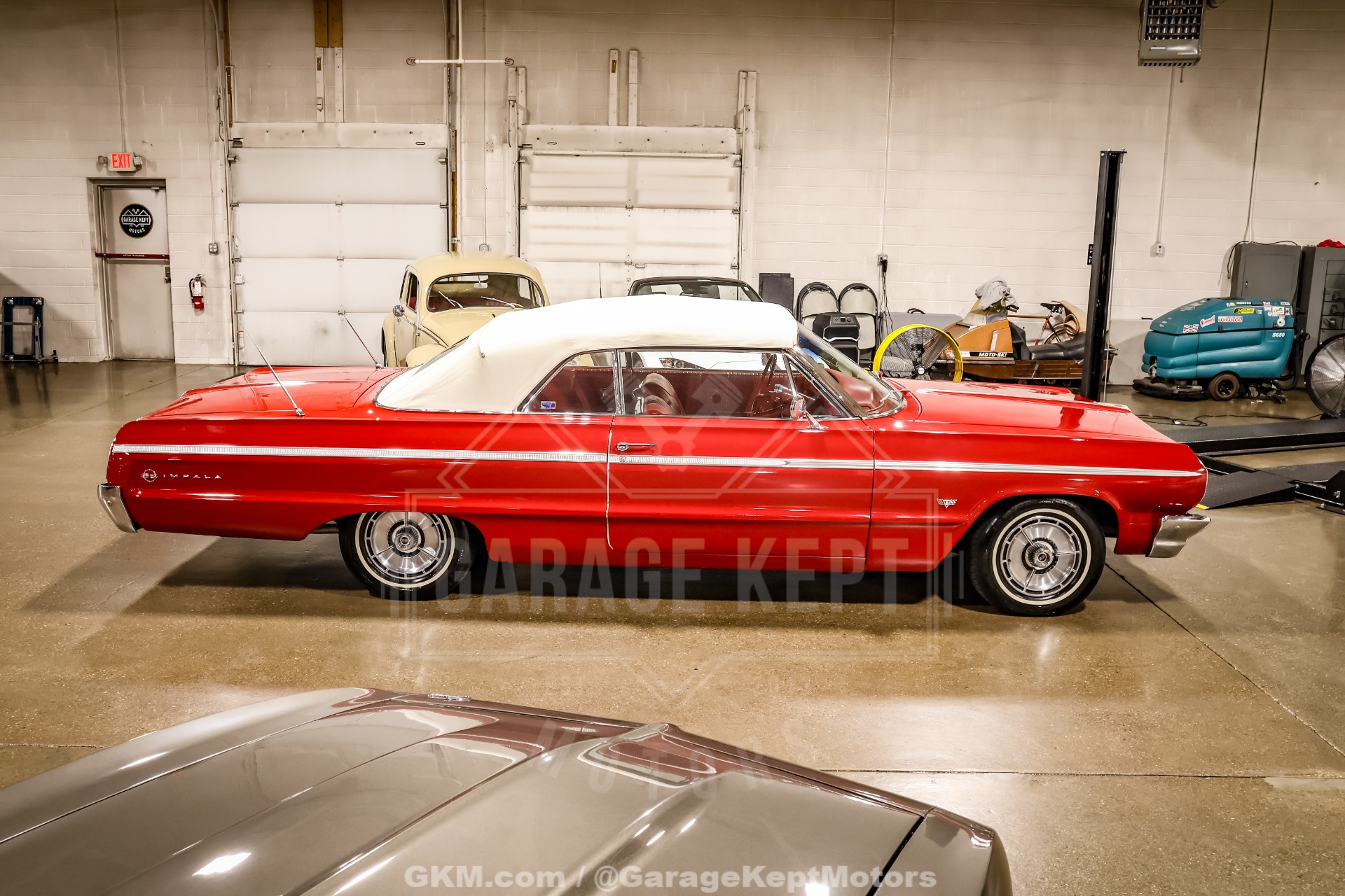 1964 Chevrolet Impala SS 16