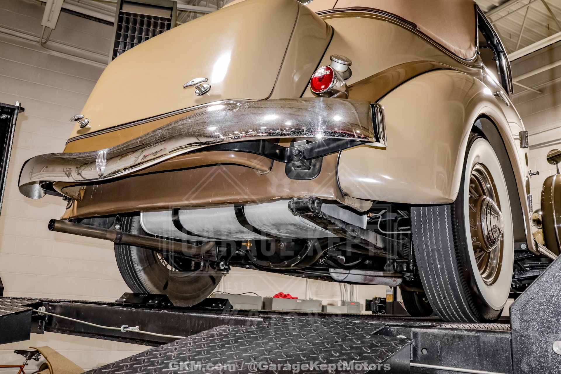 1935 Auburn 851 220