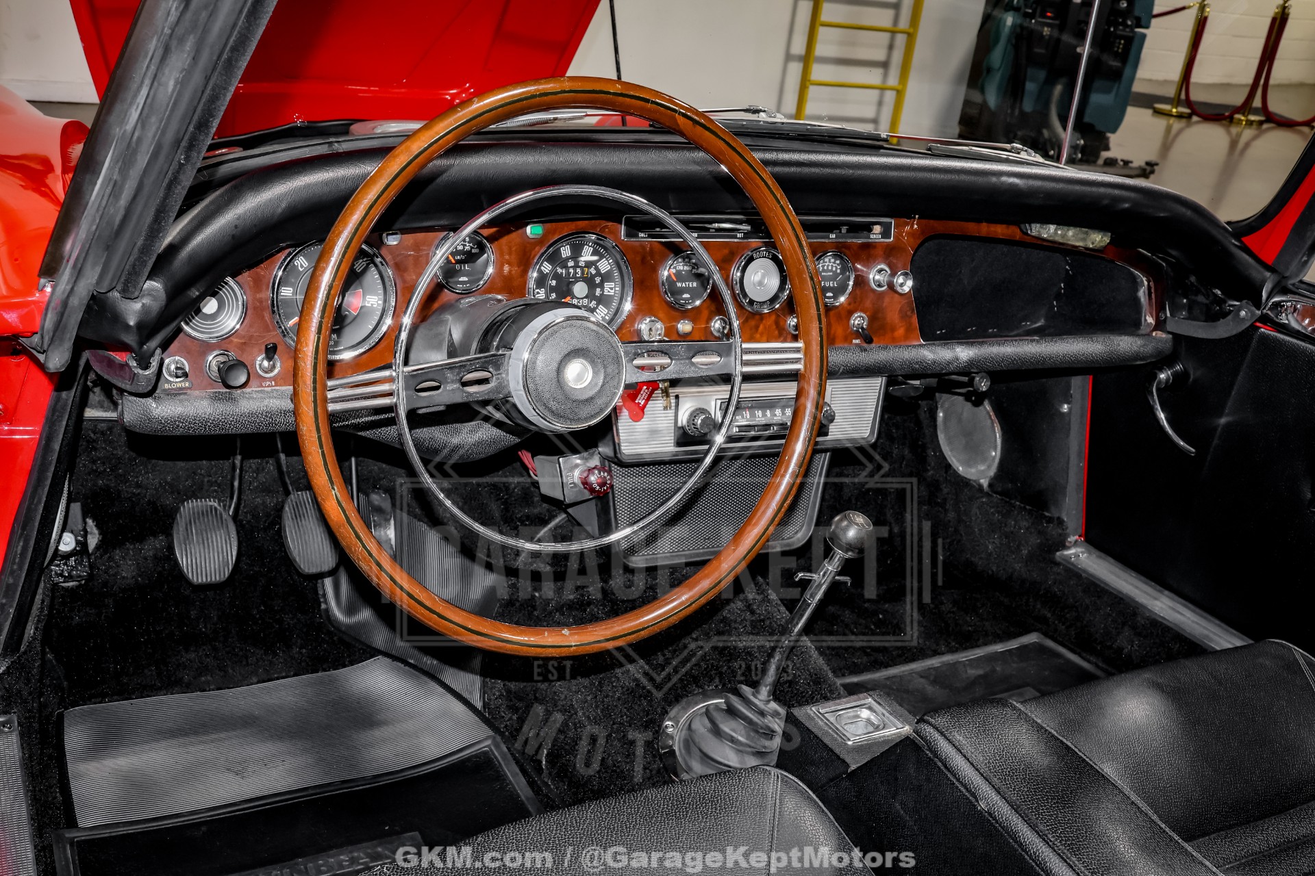 1965 Sunbeam Tiger 124