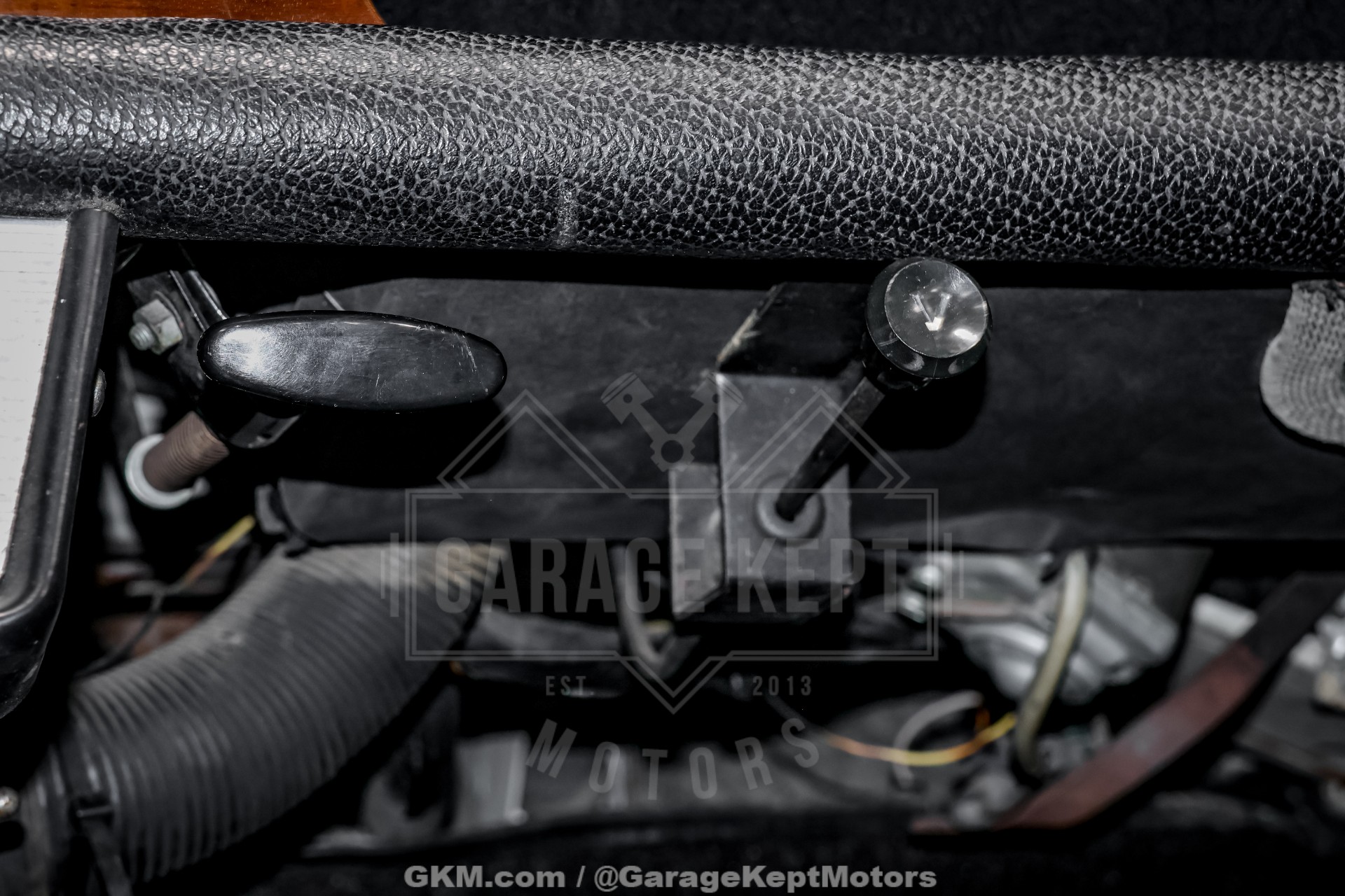 1965 Sunbeam Tiger 142