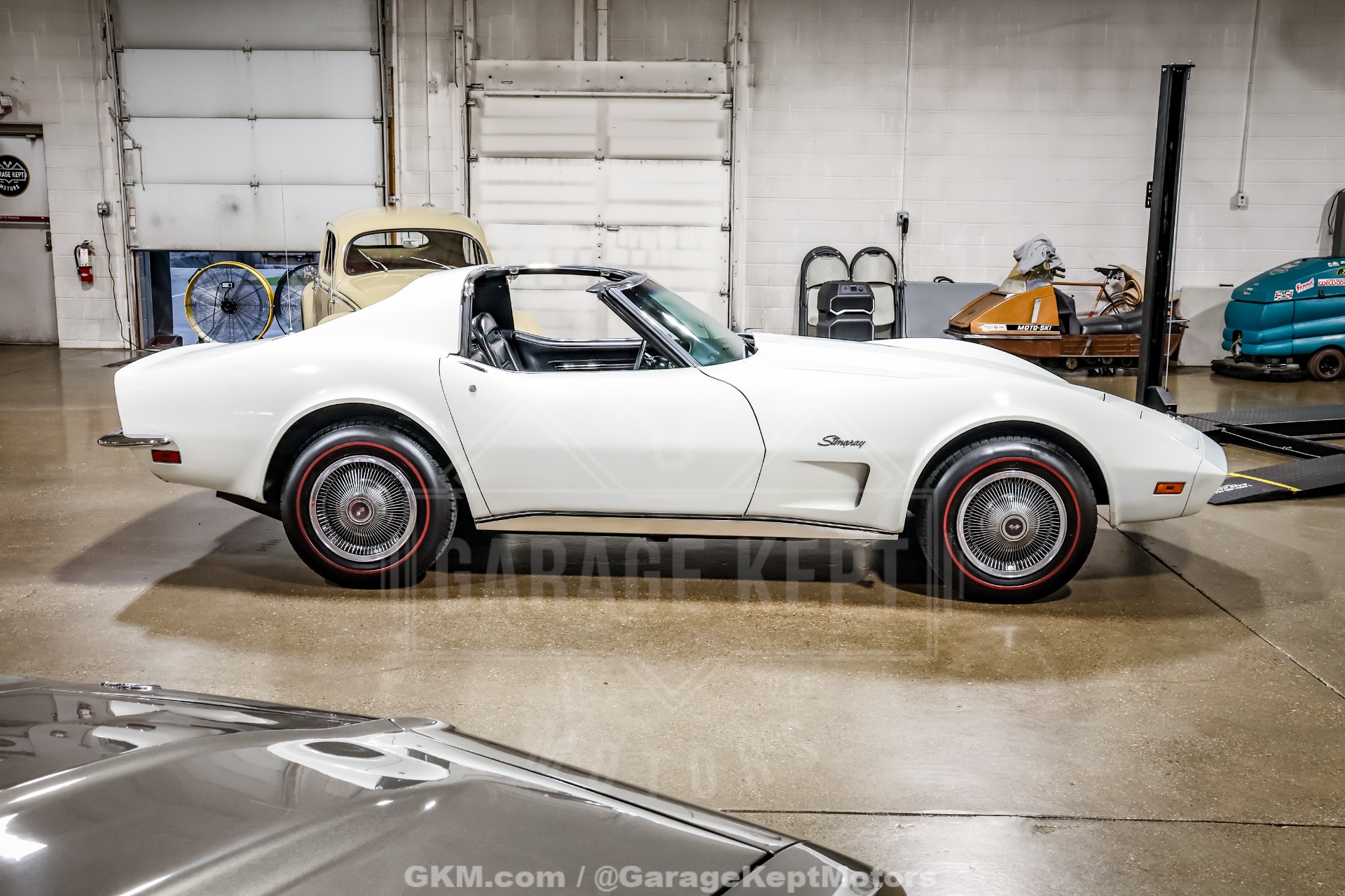1973 Chevrolet Corvette 64