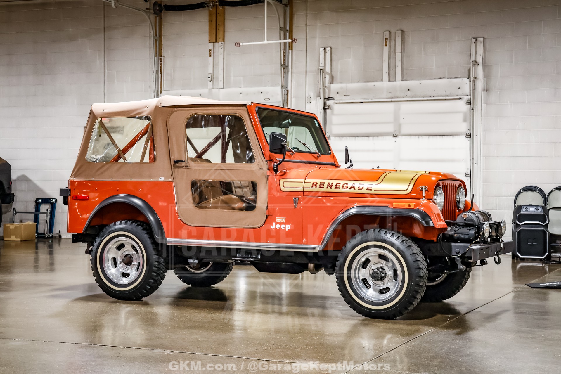1976 Jeep CJ-7 11