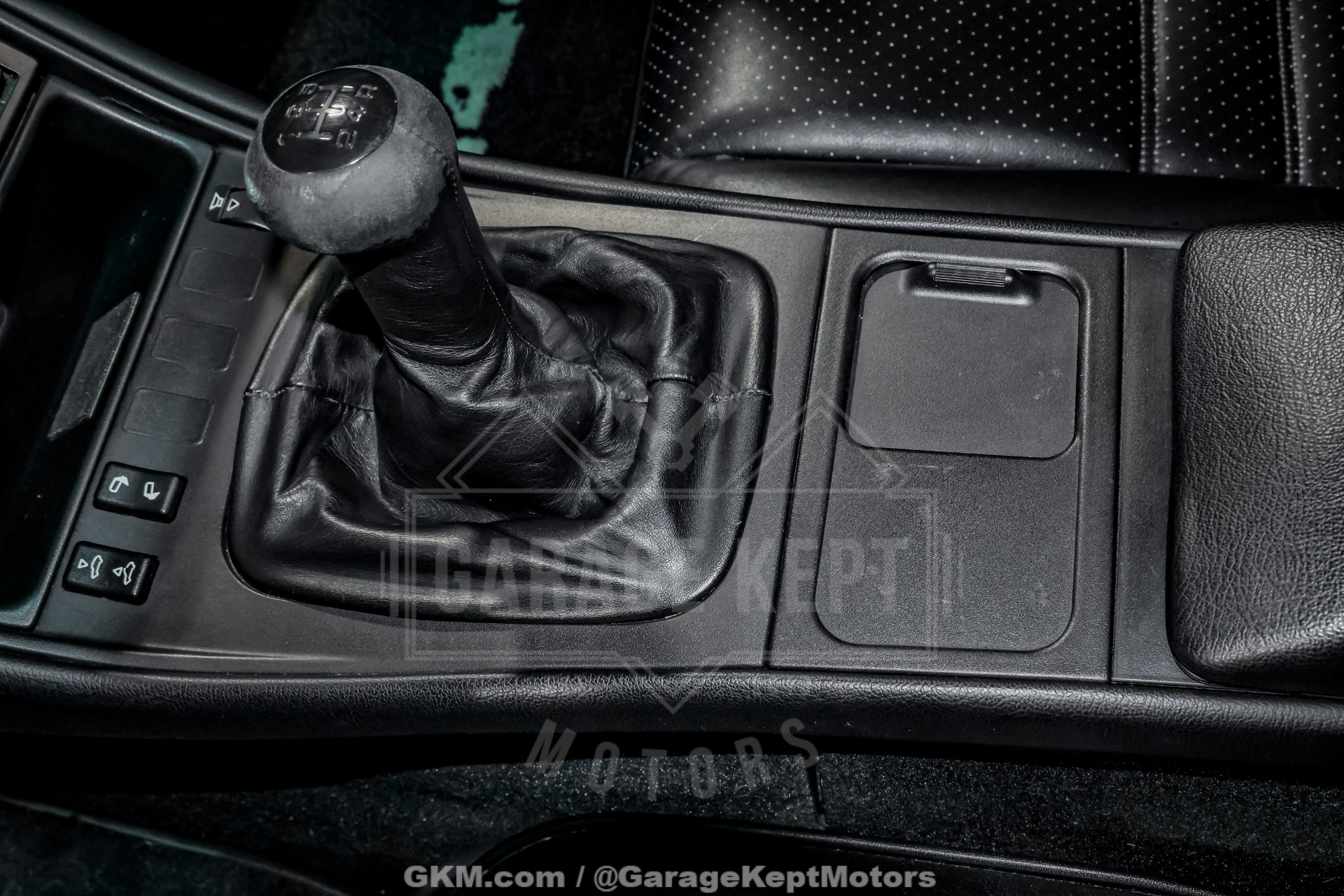 1985 Porsche 944 143