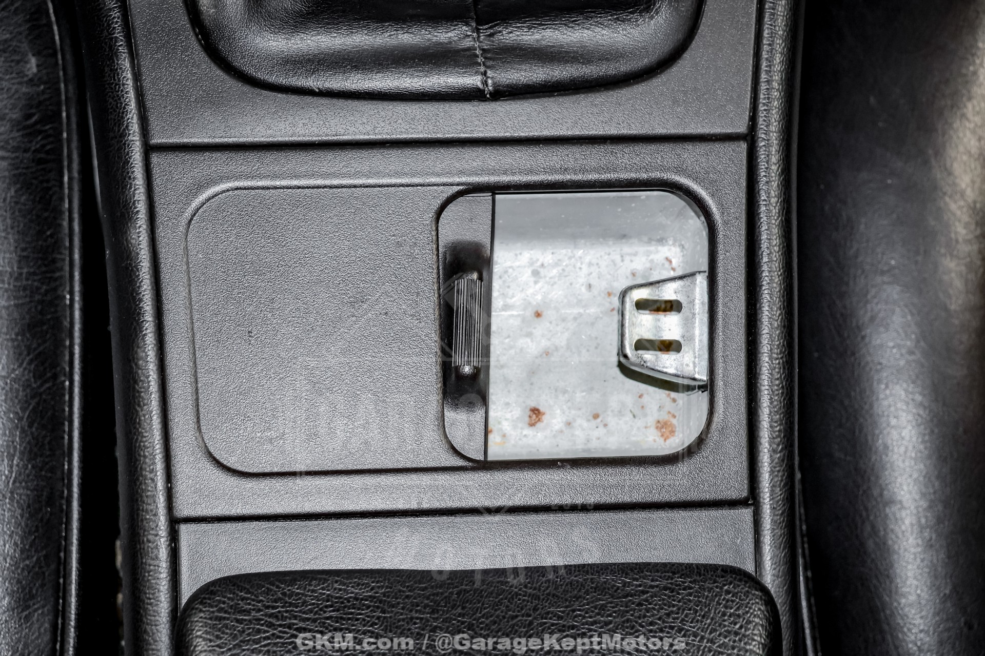 1985 Porsche 944 144