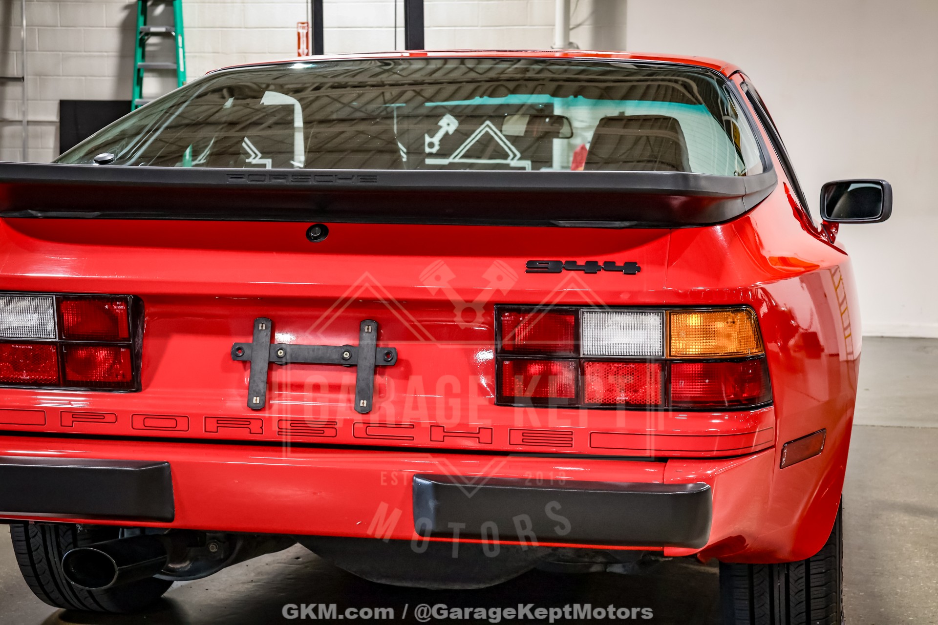 1985 Porsche 944 44