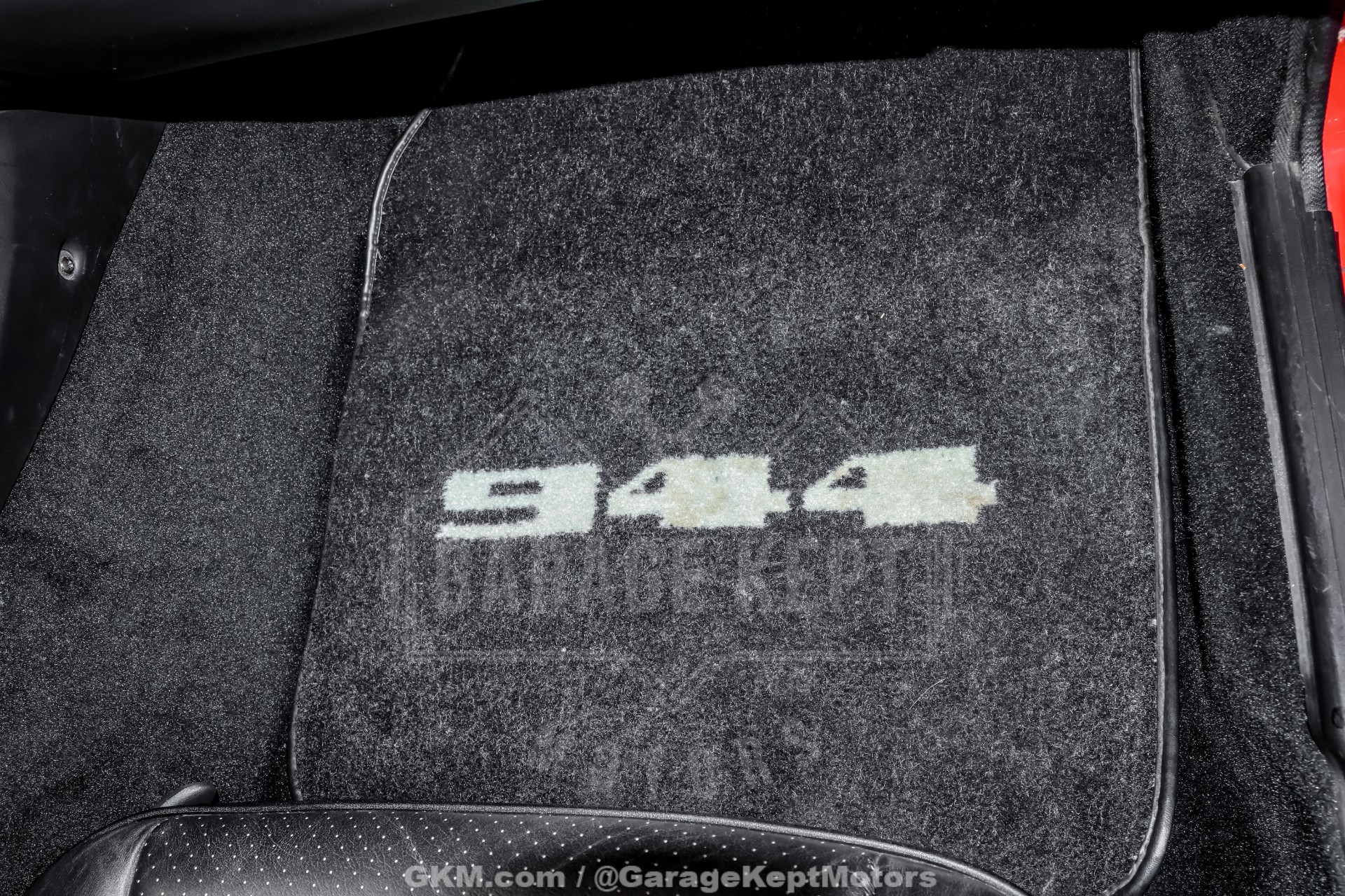 1985 Porsche 944 71