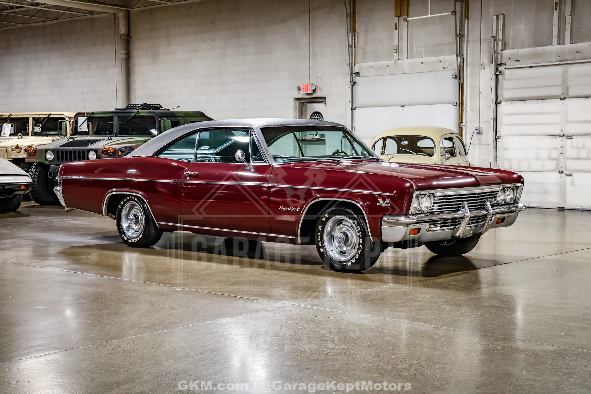 1966 Chevrolet Impala SS 1