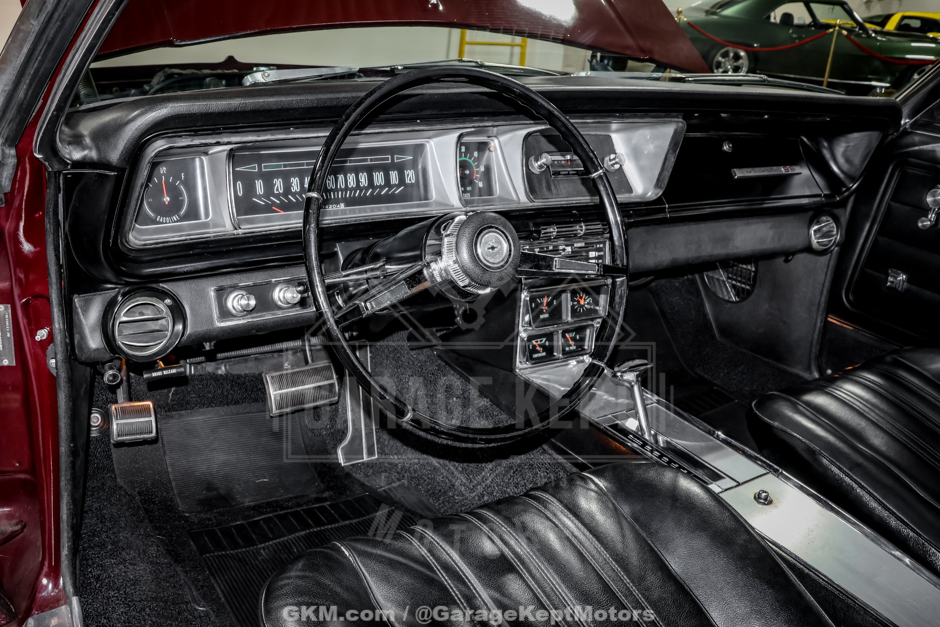 1966 Chevrolet Impala SS 122