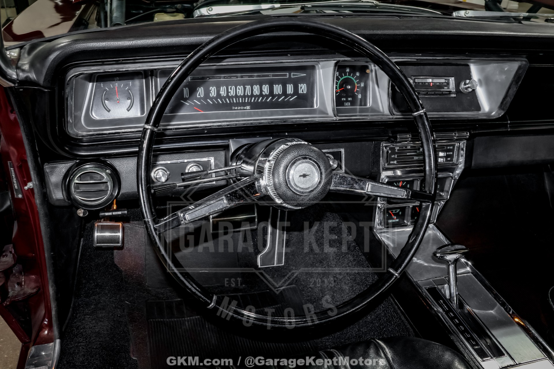 1966 Chevrolet Impala SS 123
