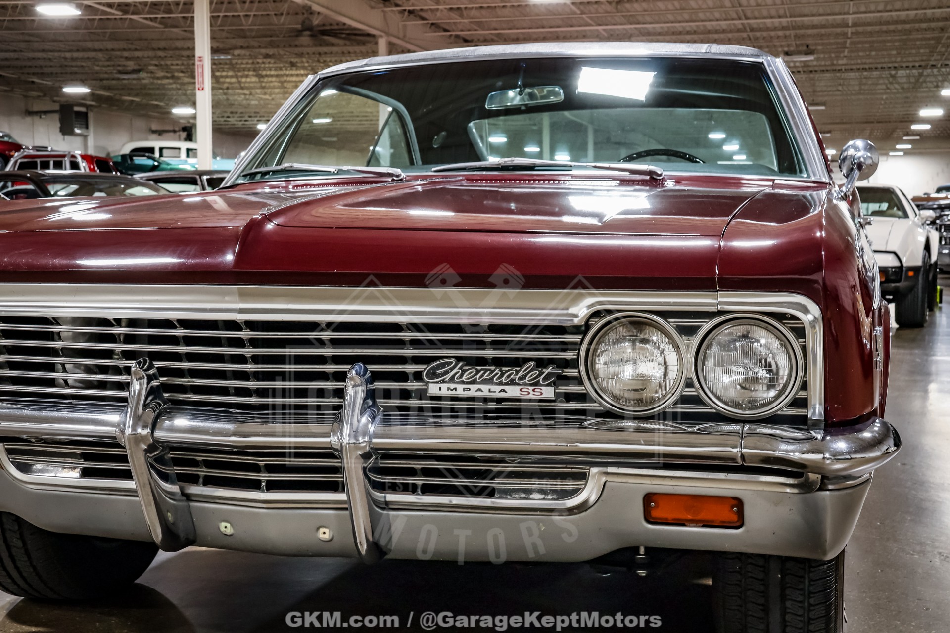 1966 Chevrolet Impala SS 19