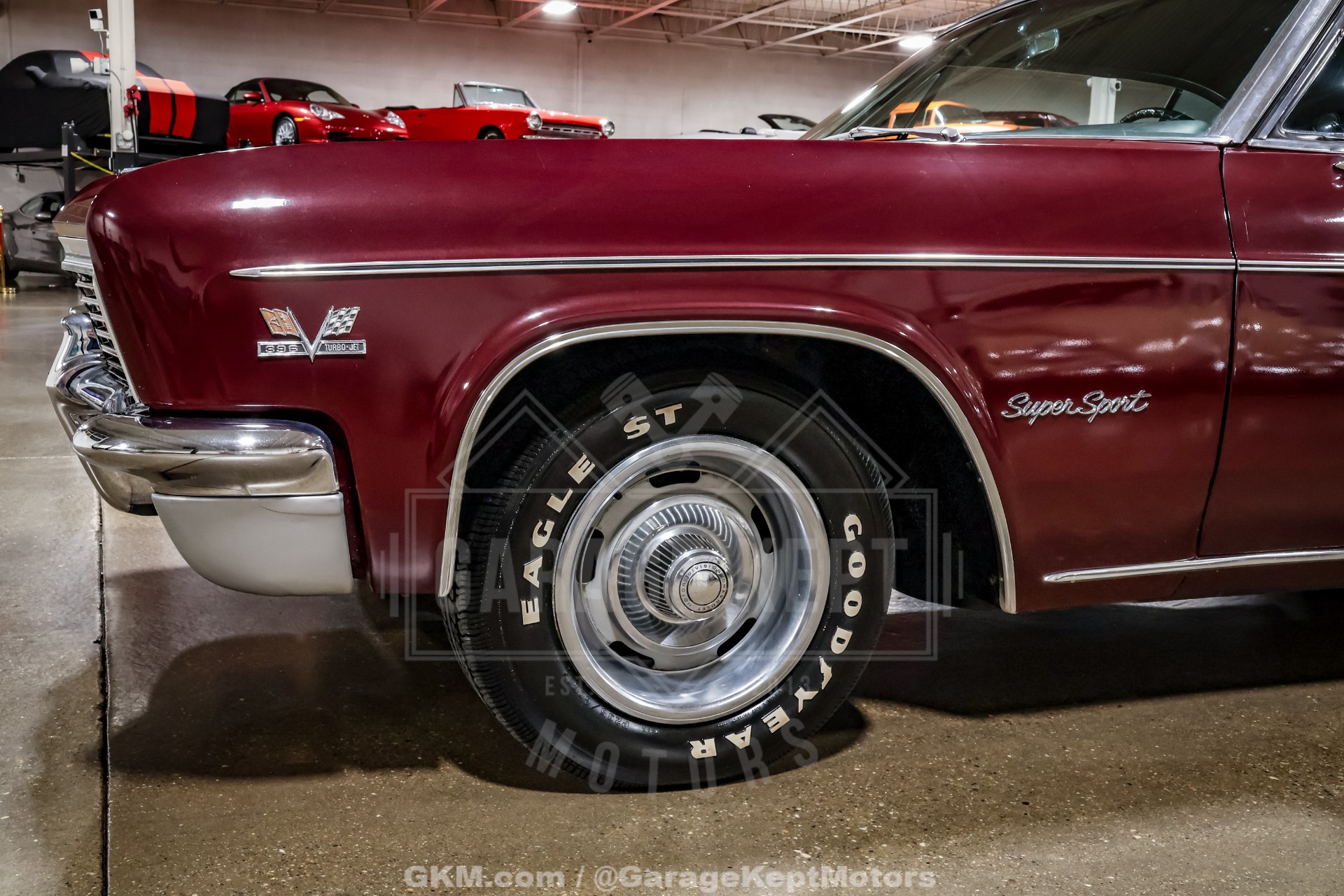 1966 Chevrolet Impala SS 32