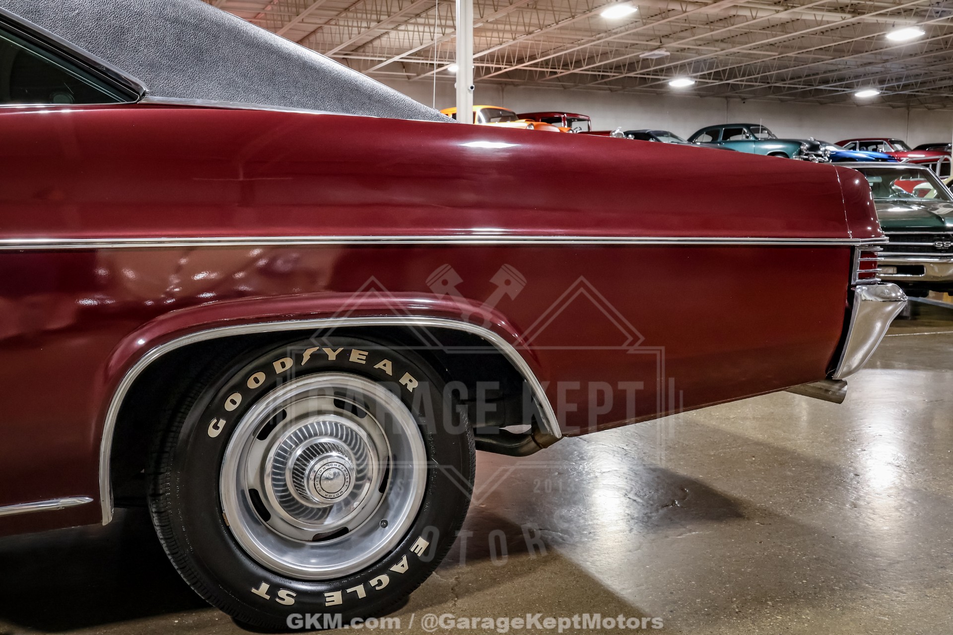 1966 Chevrolet Impala SS 36
