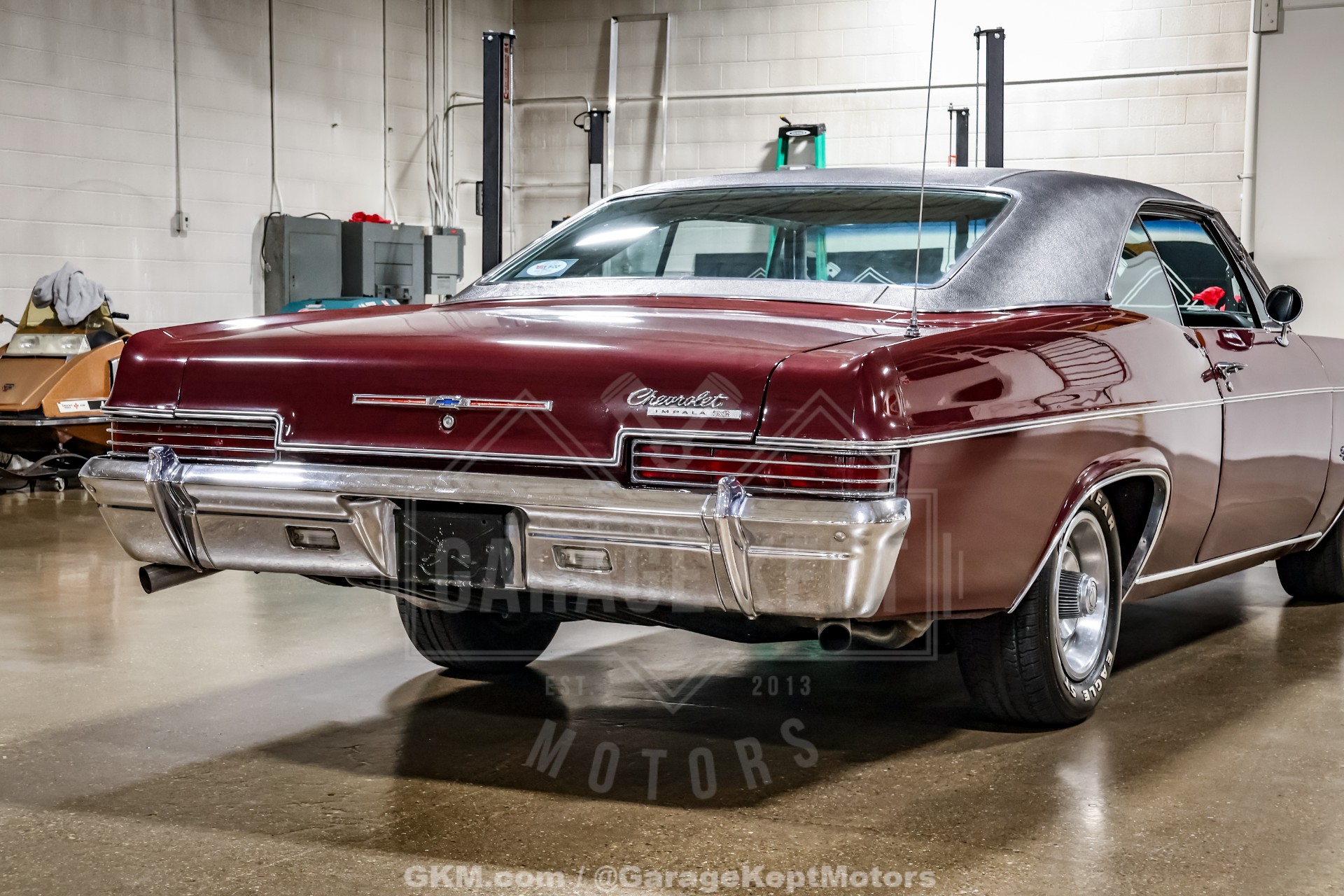 1966 Chevrolet Impala SS 48