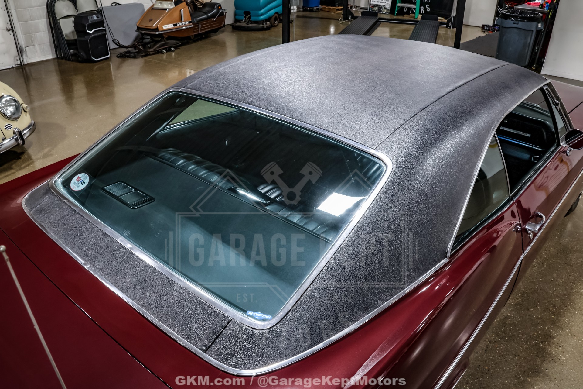 1966 Chevrolet Impala SS 52
