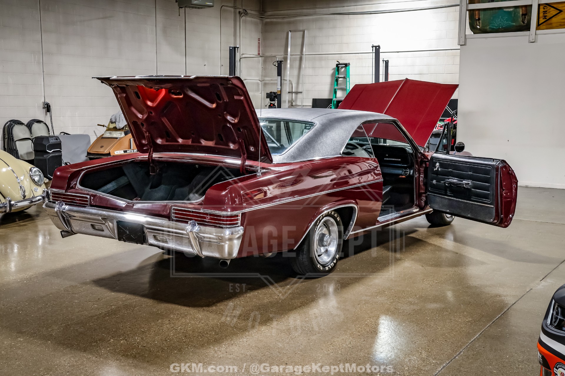 1966 Chevrolet Impala SS 65