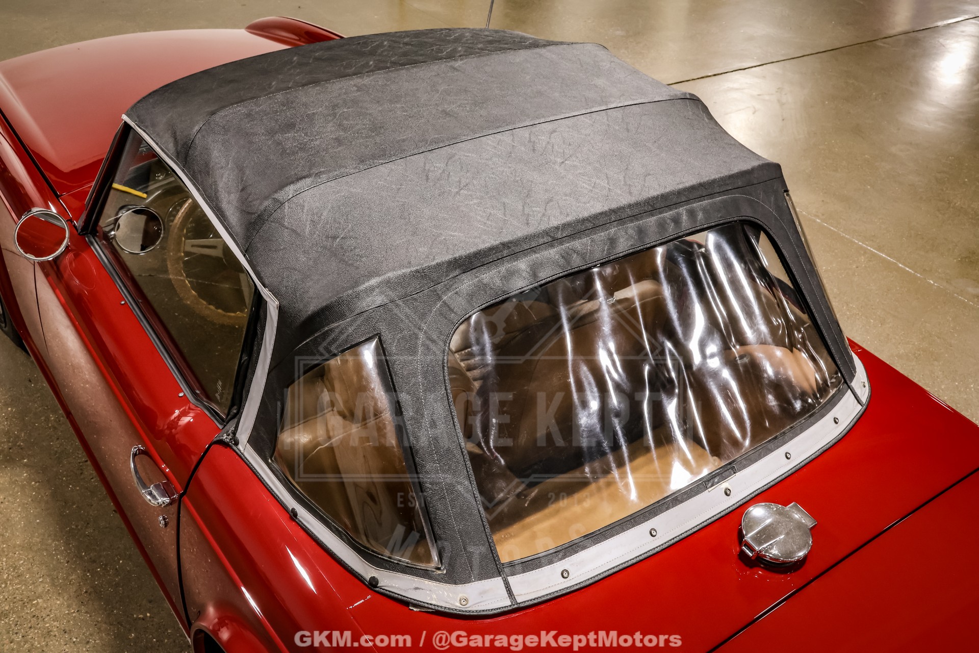 1976 Triumph TR6 12