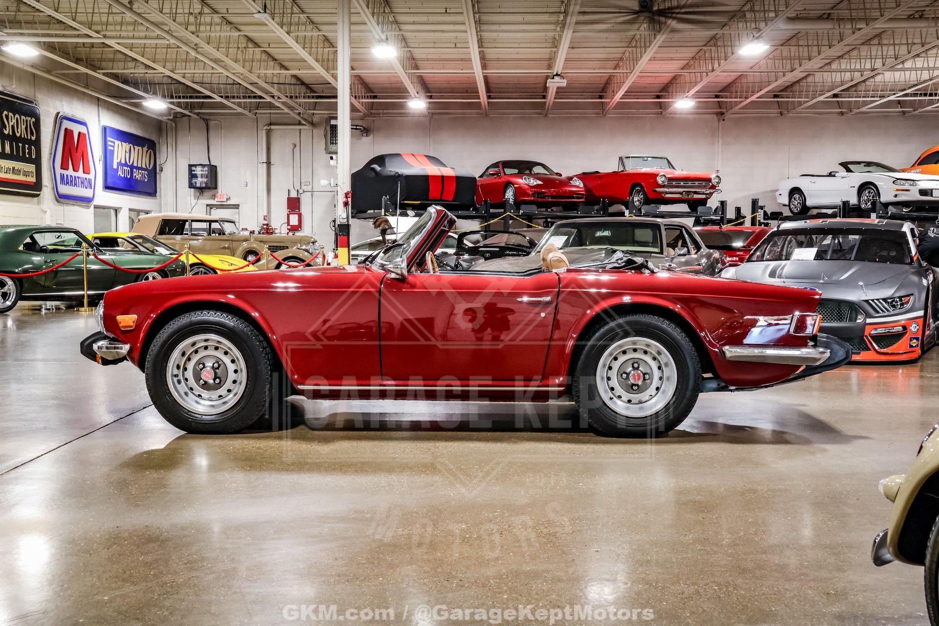 1976 Triumph TR6 27