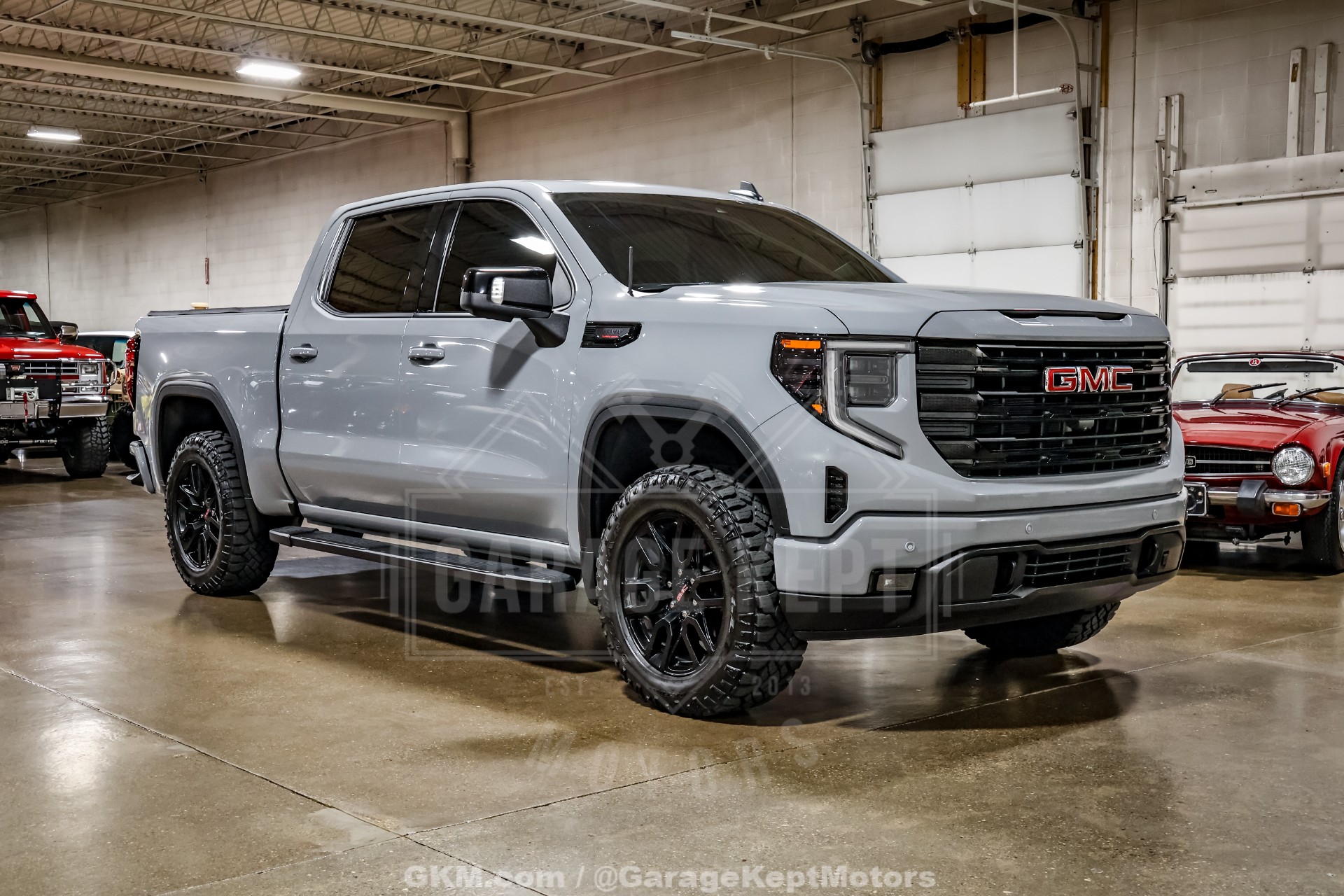 2024 GMC Sierra 1500 12