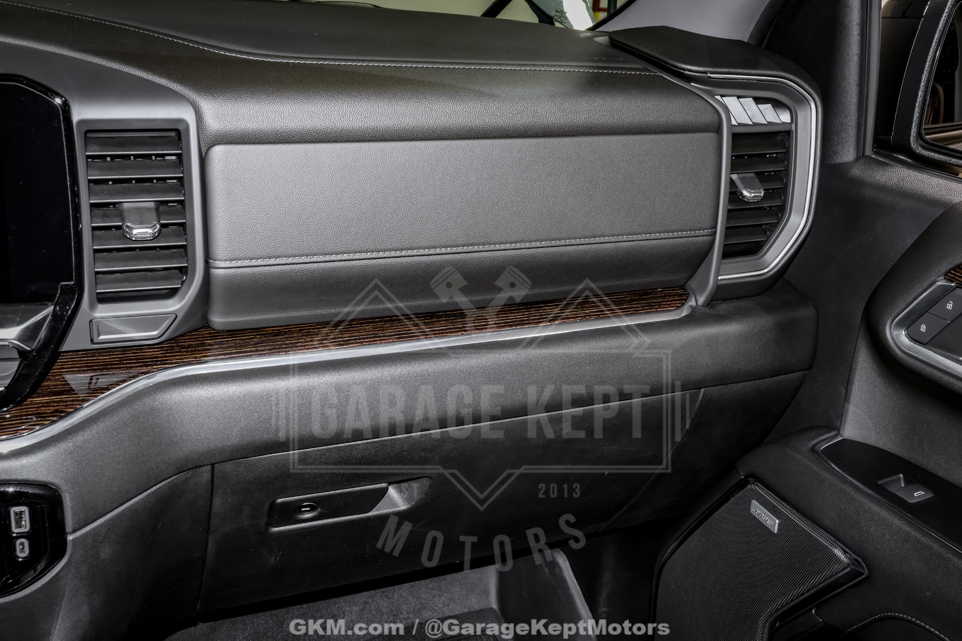 2024 GMC Sierra 1500 185