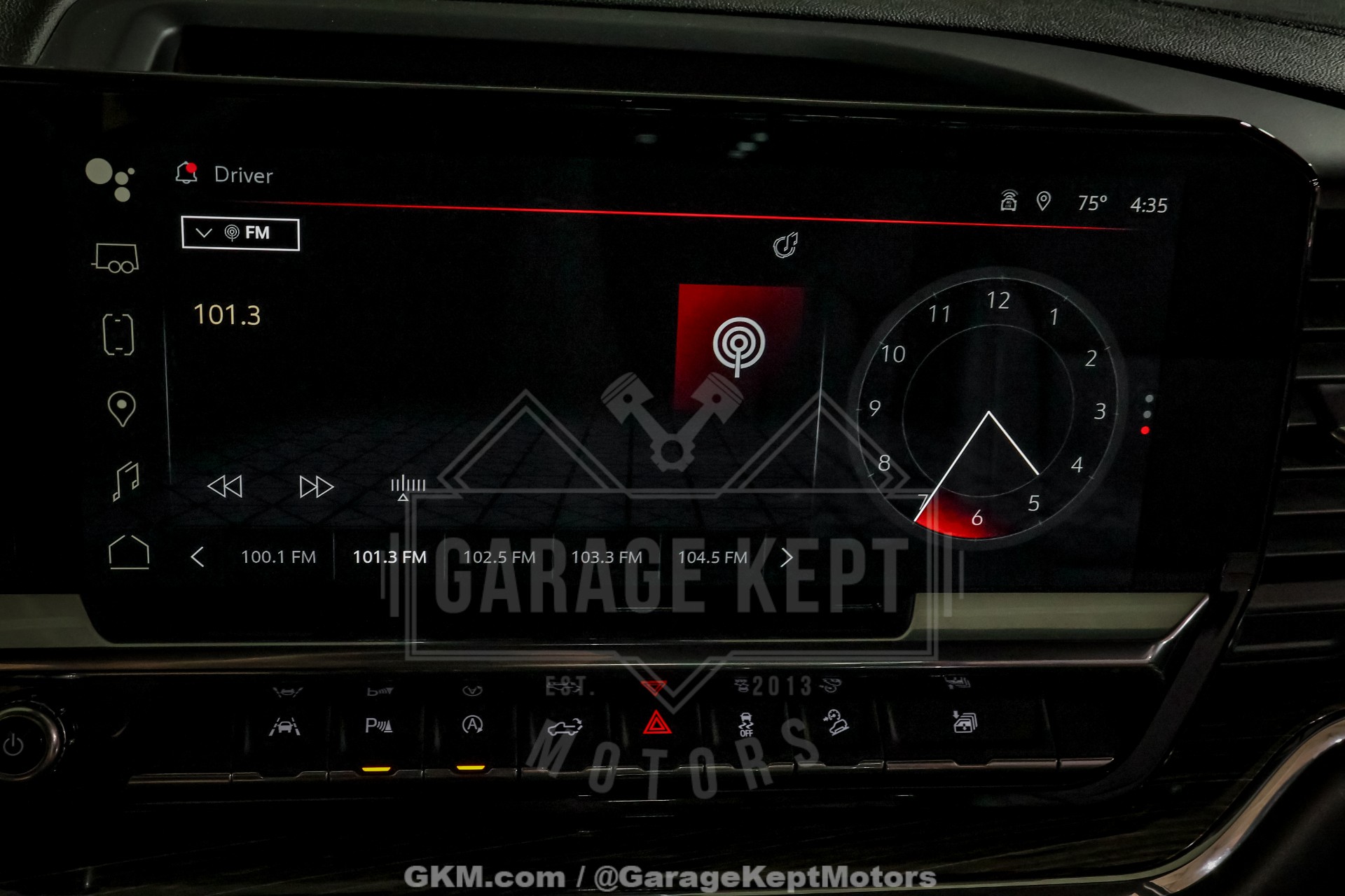 2024 GMC Sierra 1500 208