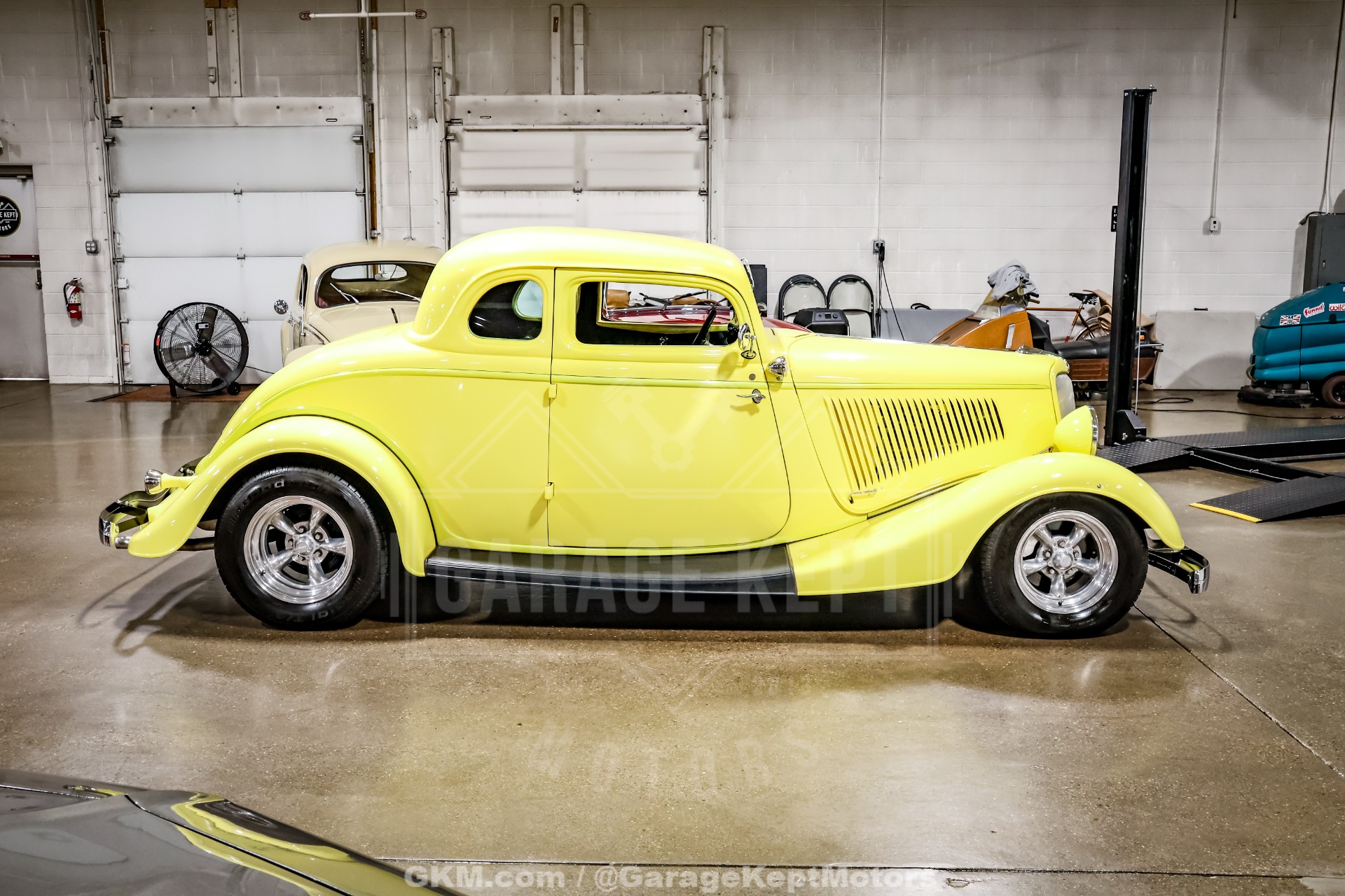 1934 Ford Coupe 10