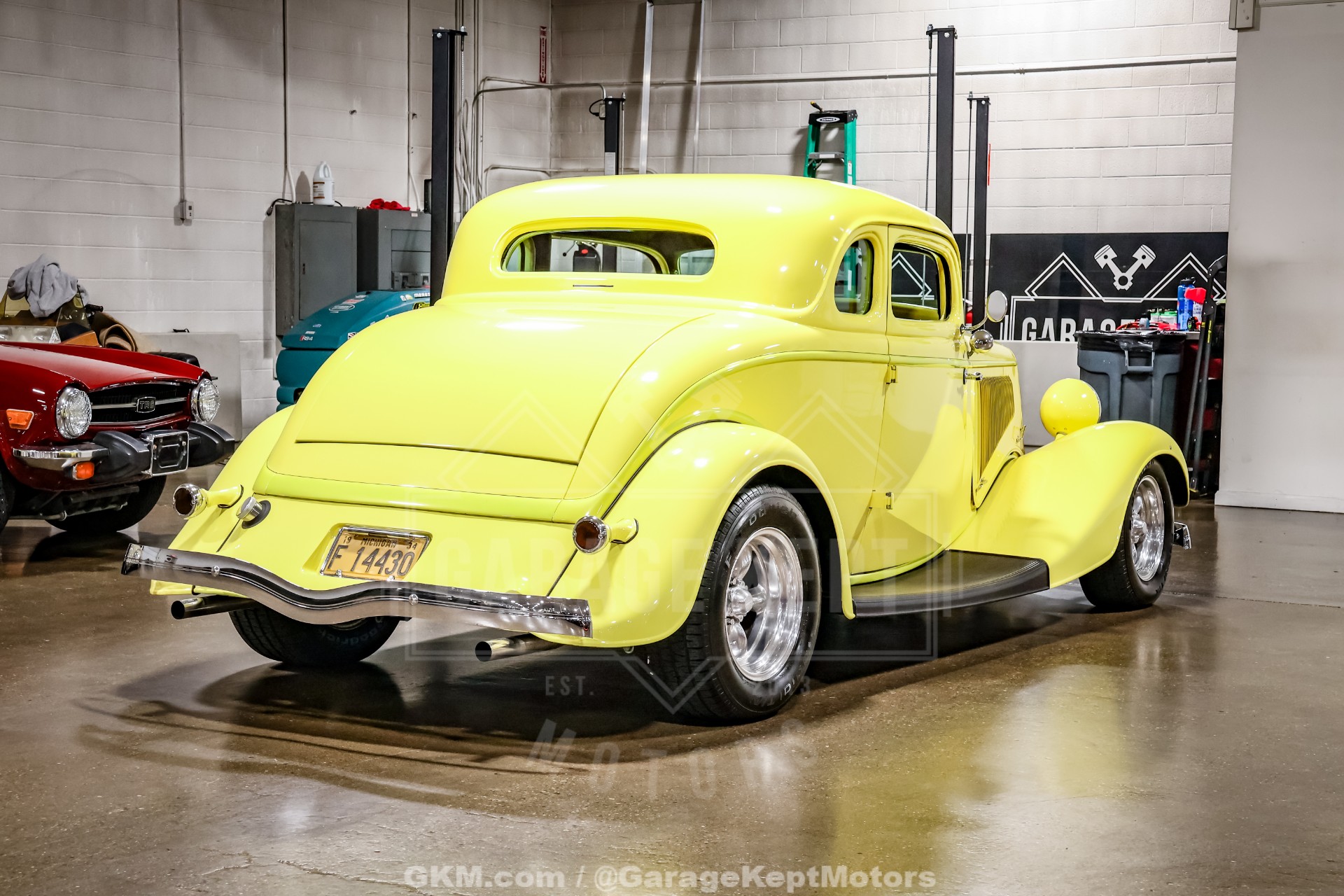 1934 Ford Coupe 8