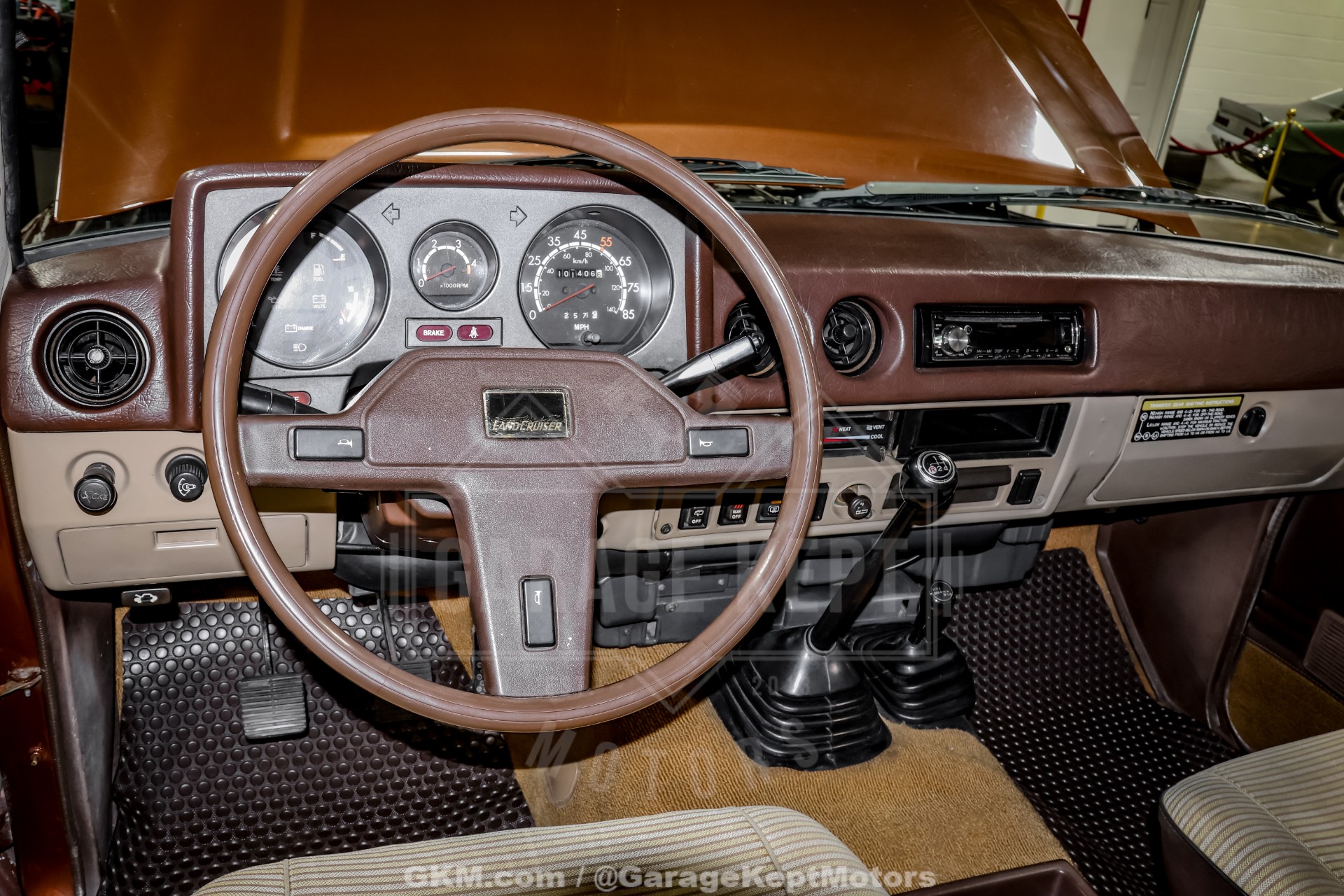 1984 Toyota Land Cruiser 131
