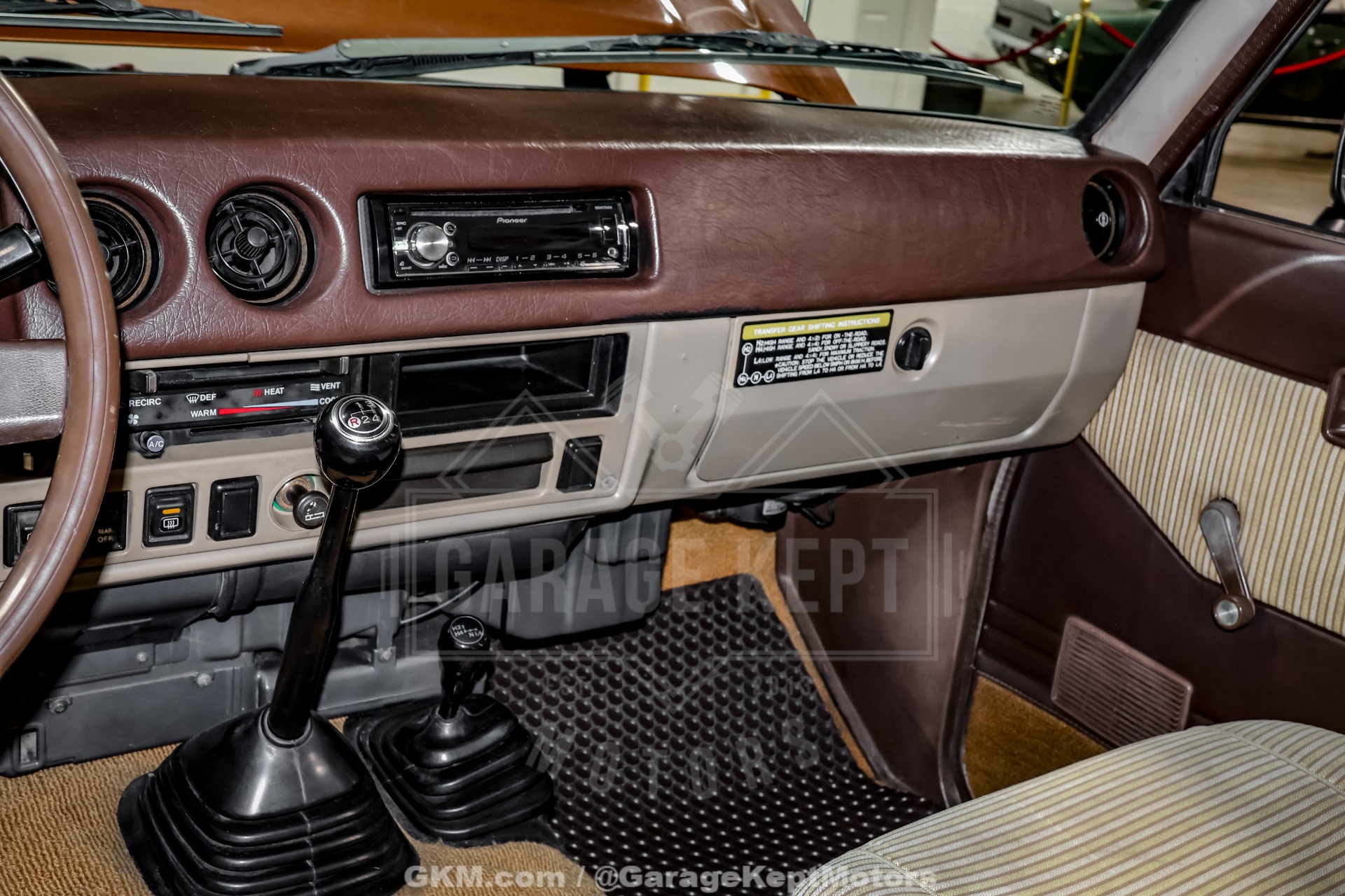 1984 Toyota Land Cruiser 132
