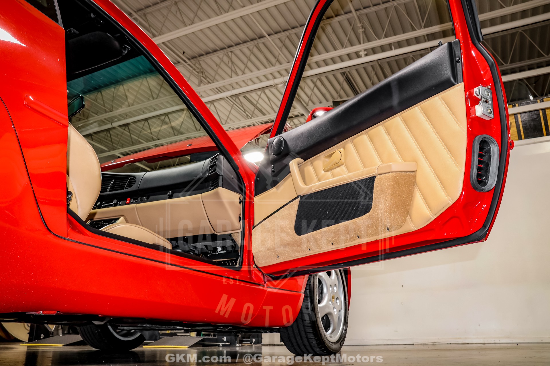 1992 Porsche 968 68
