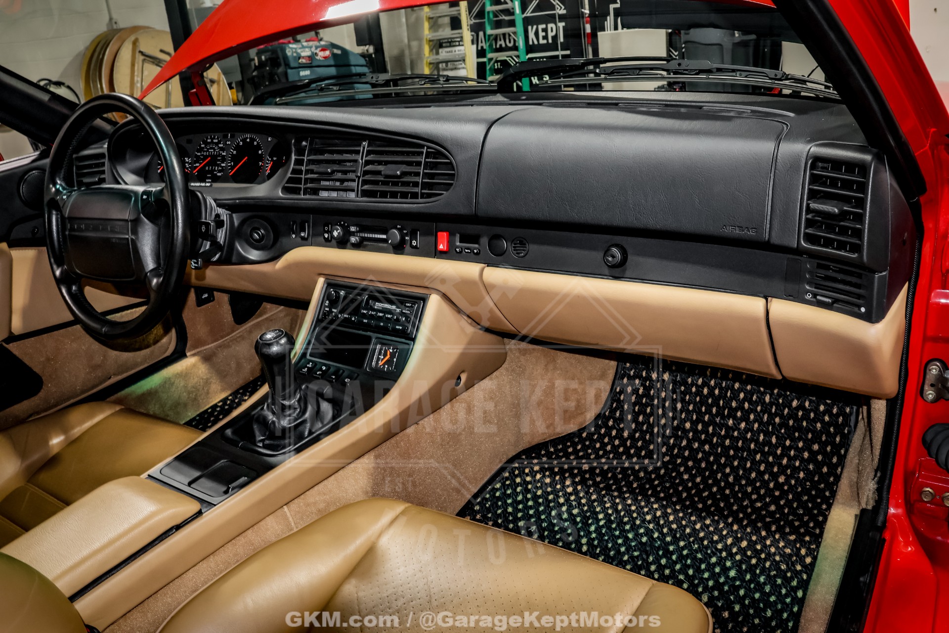 1992 Porsche 968 74