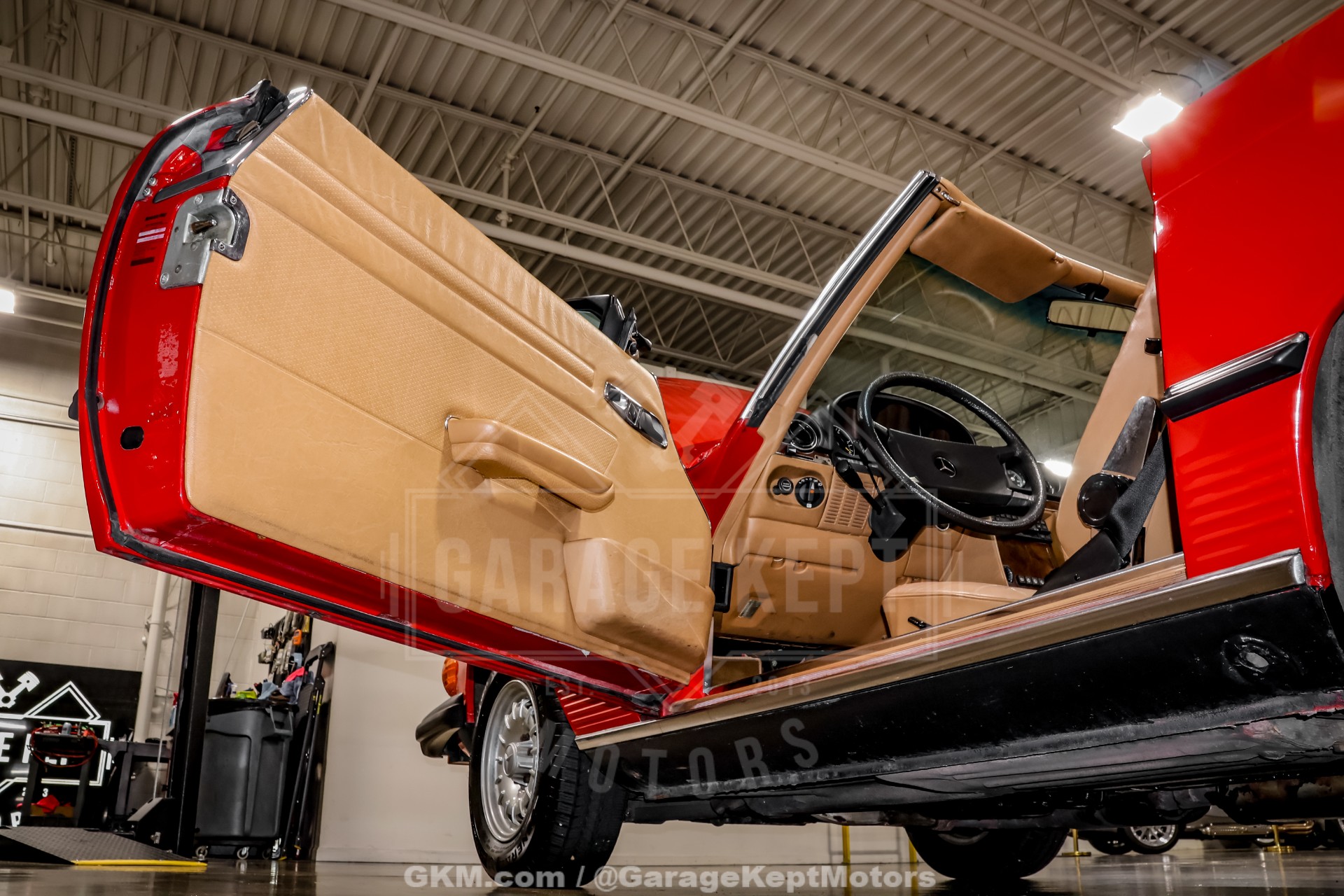 1985 Mercedes-Benz 380-Class 127