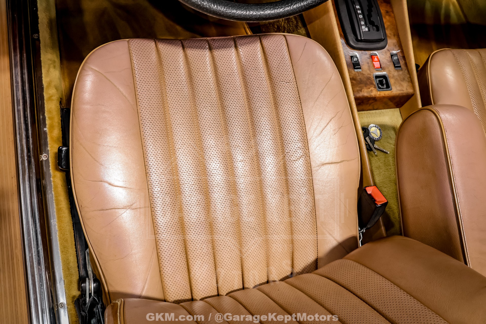 1985 Mercedes-Benz 380-Class 136