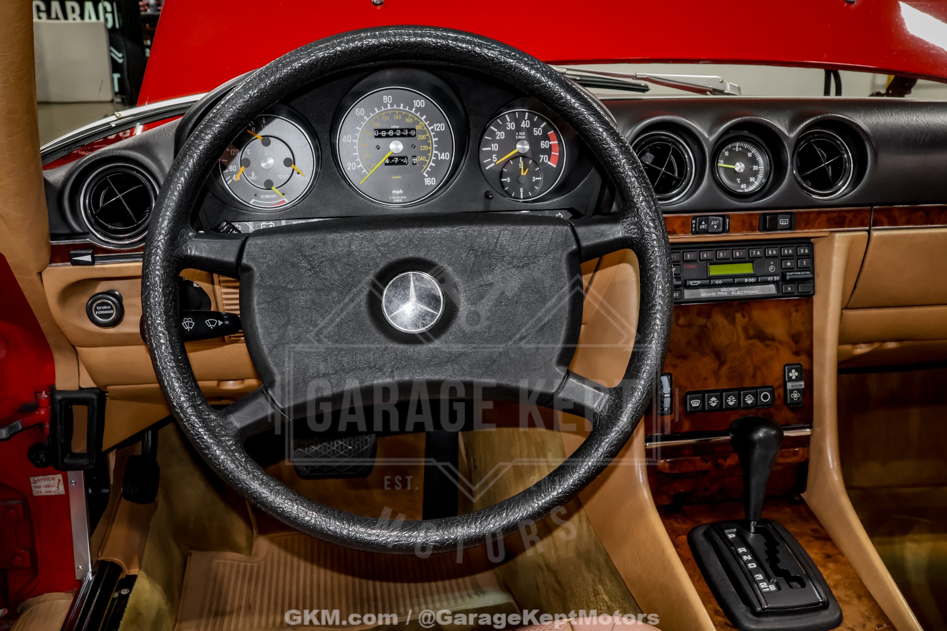 1985 Mercedes-Benz 380-Class 143