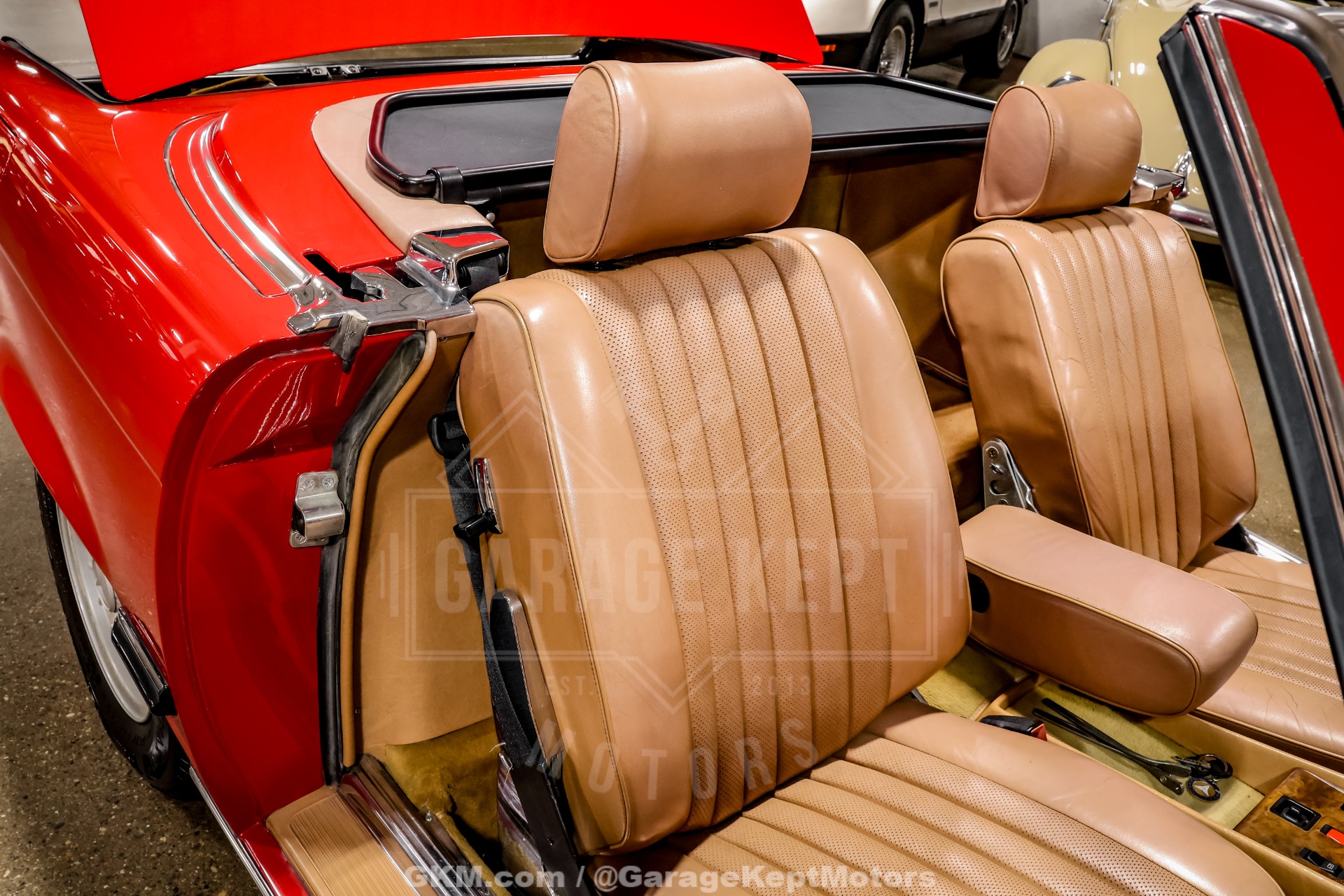 1985 Mercedes-Benz 380-Class 98