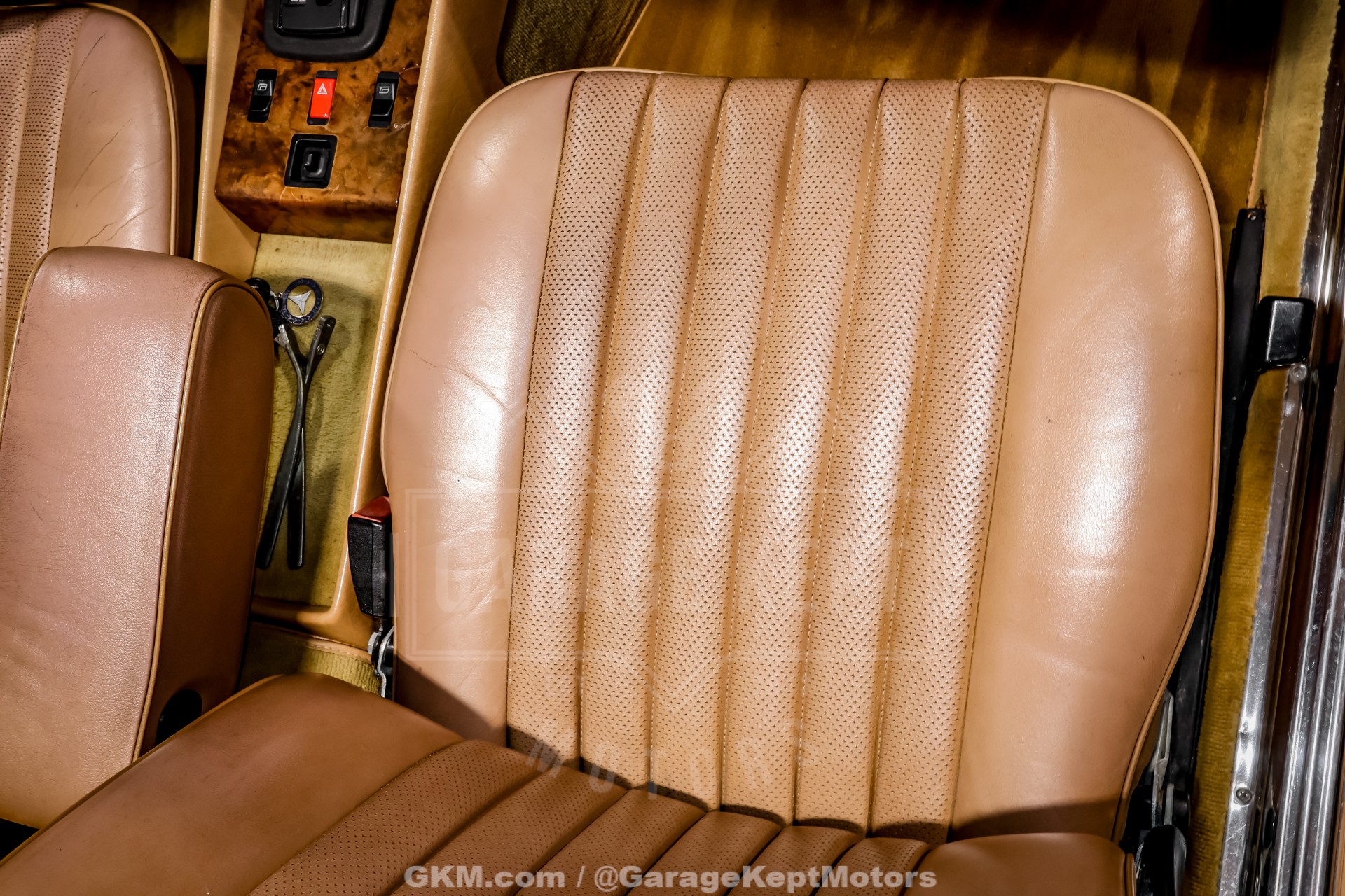 1985 Mercedes-Benz 380-Class 99