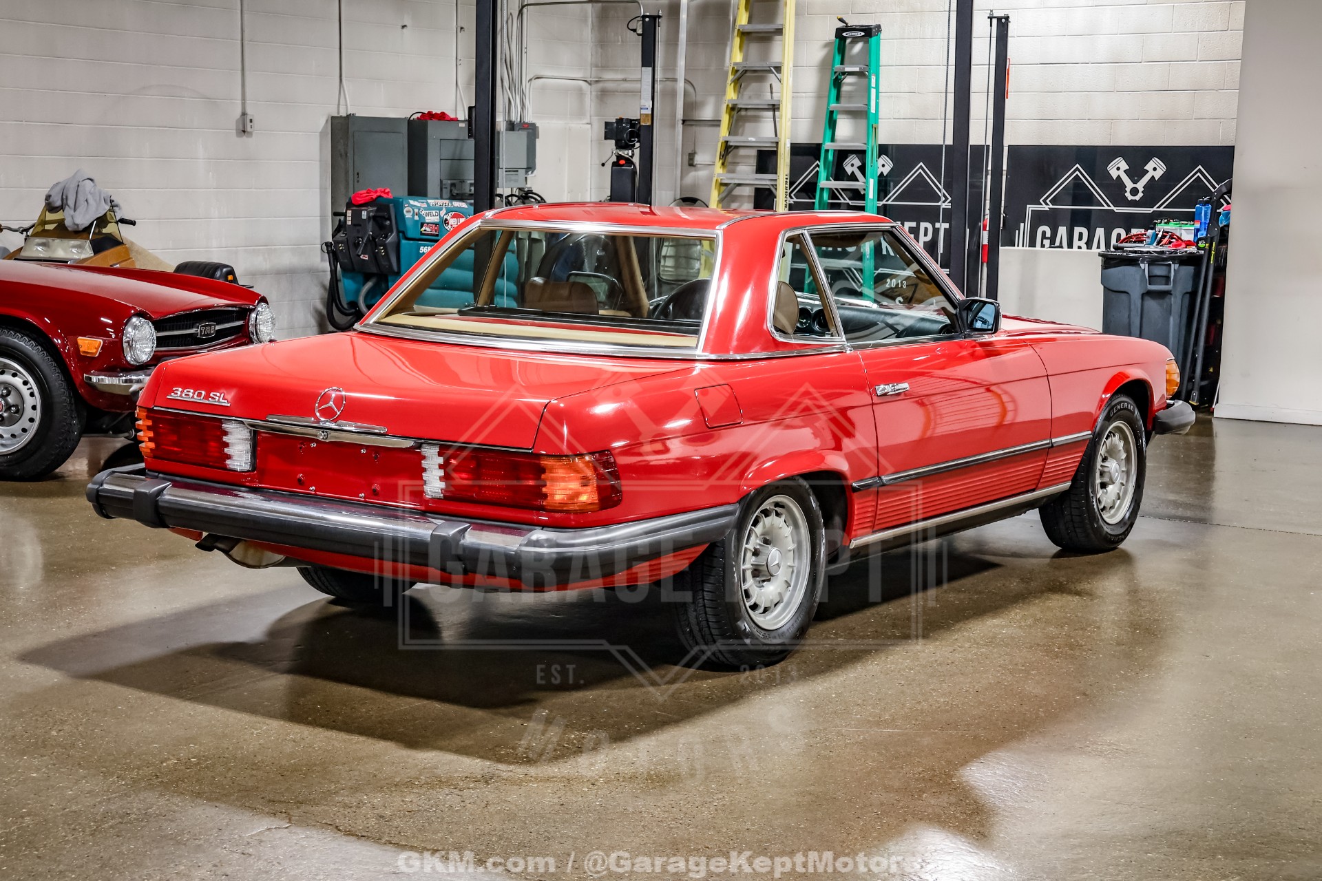 1985 Mercedes-Benz 380-Class 9