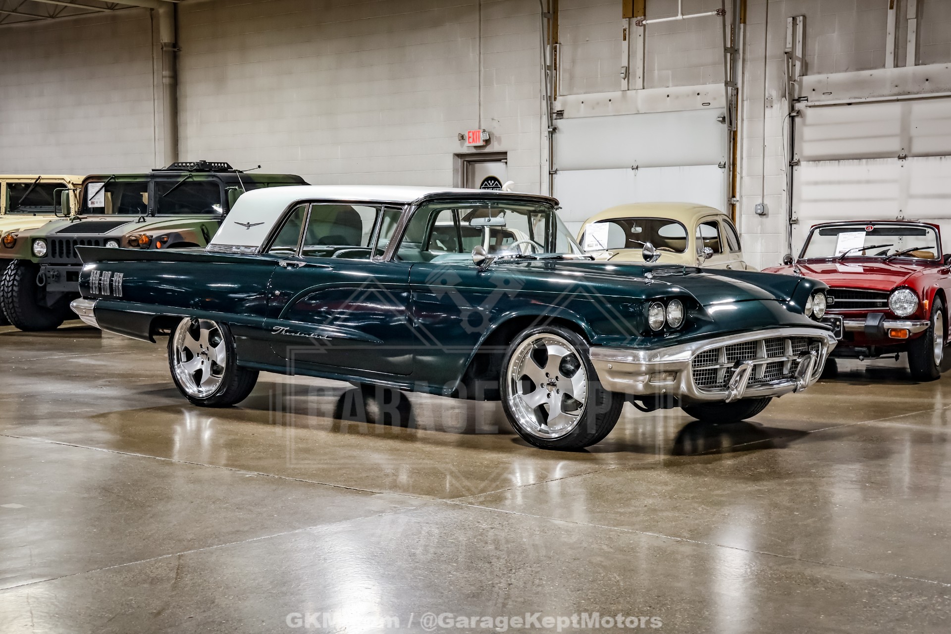 1960 Ford Thunderbird 1