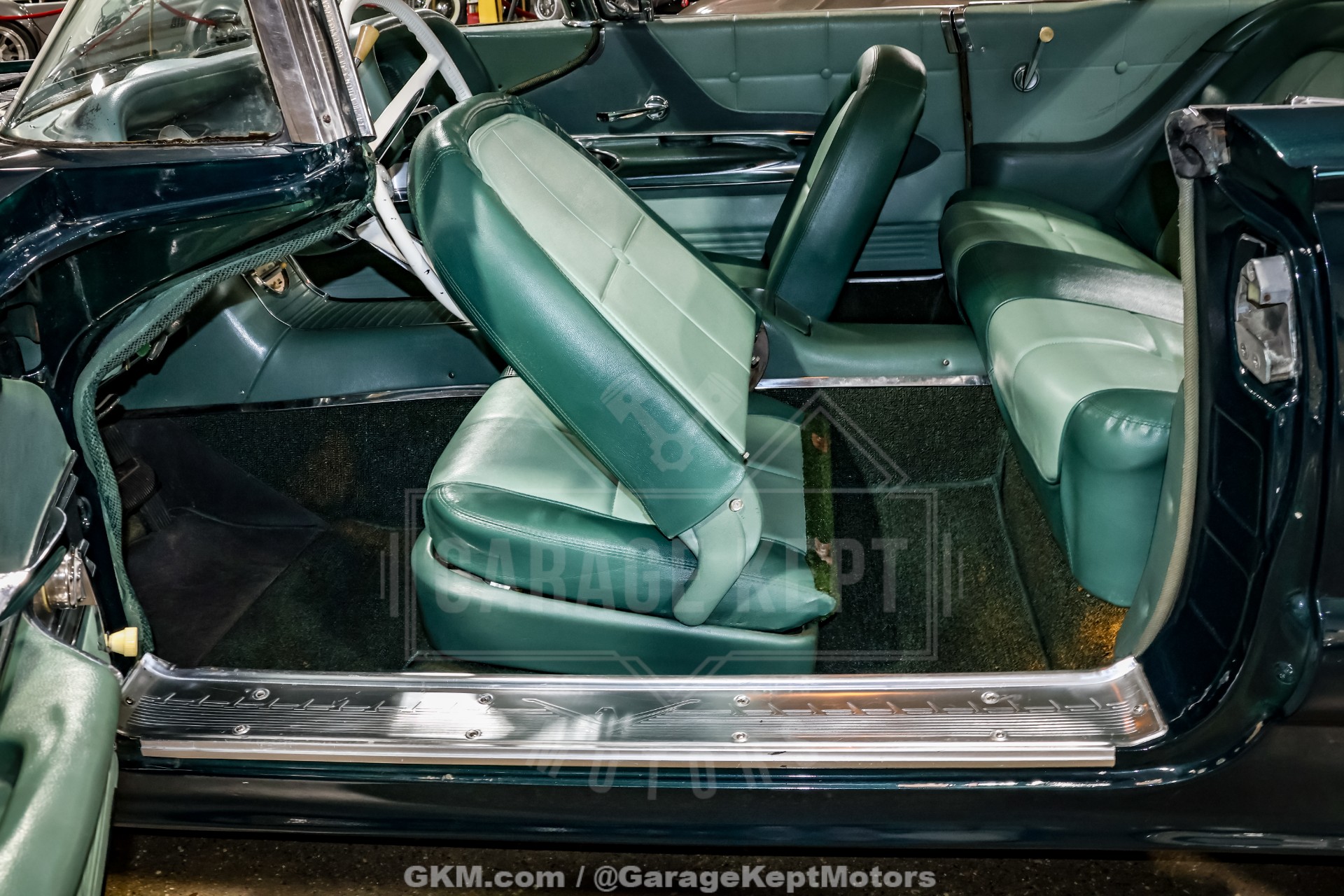 1960 Ford Thunderbird 108