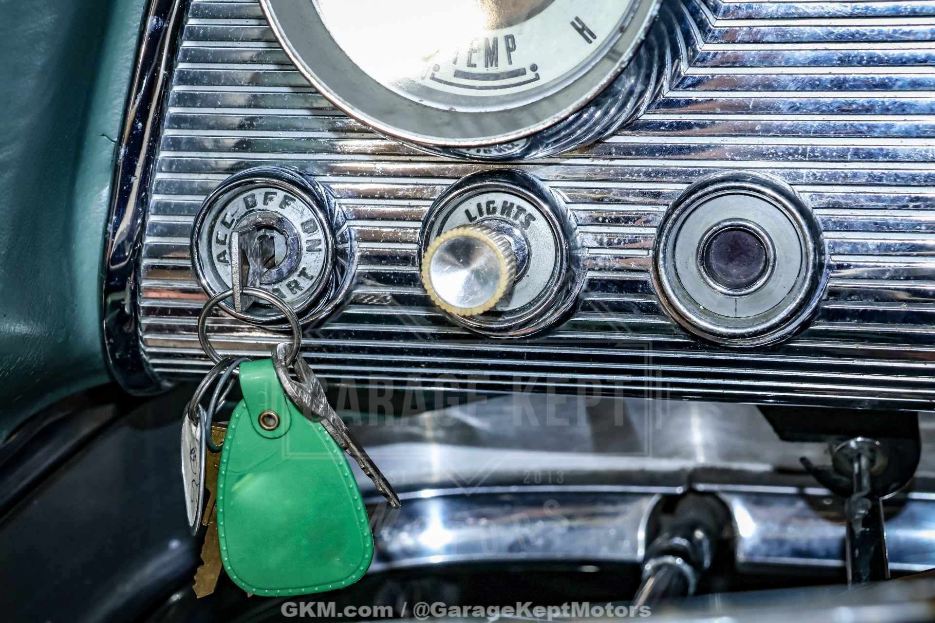 1960 Ford Thunderbird 120