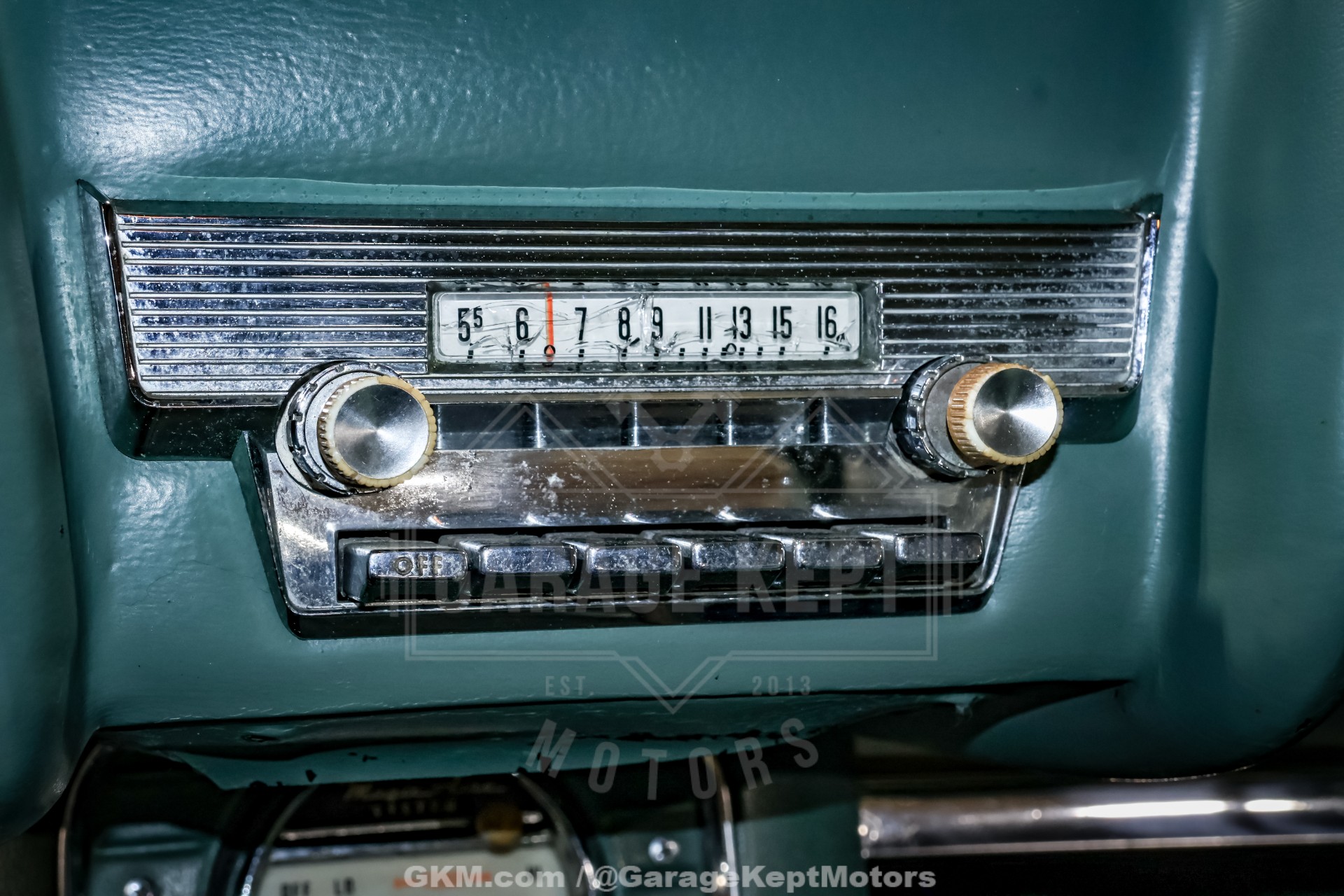 1960 Ford Thunderbird 129