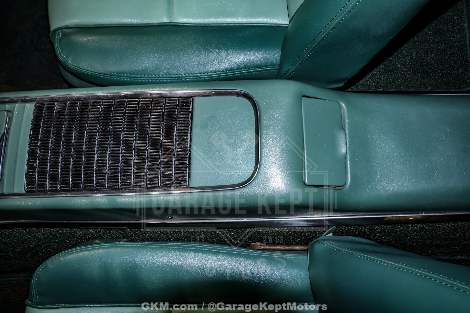 1960 Ford Thunderbird 135