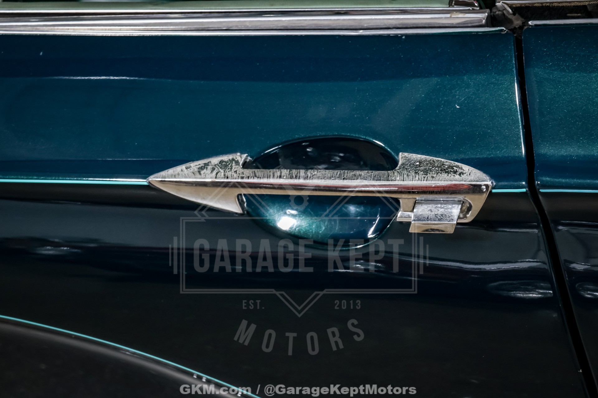 1960 Ford Thunderbird 29