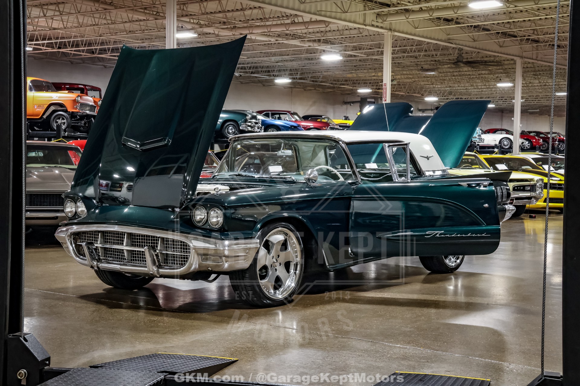 1960 Ford Thunderbird 59