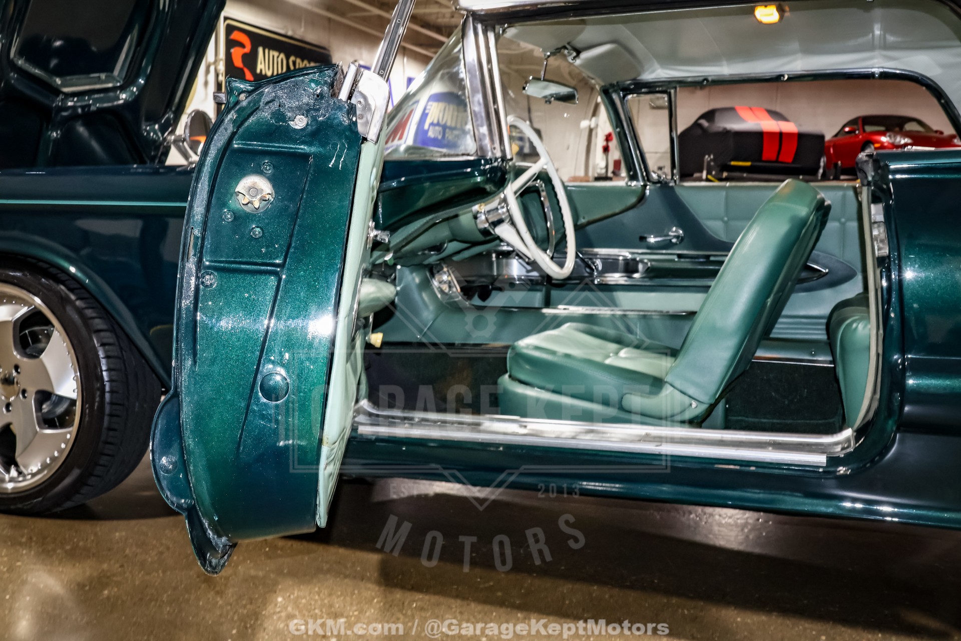 1960 Ford Thunderbird 96