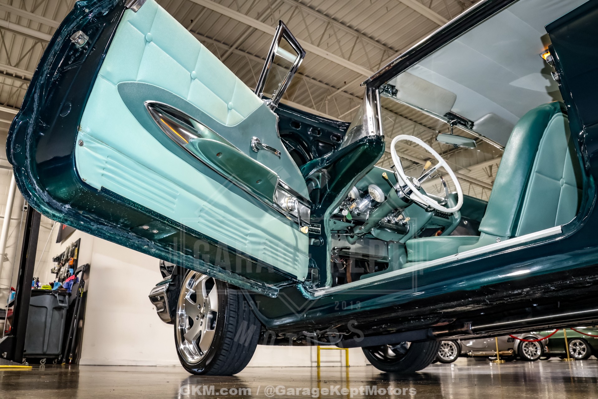 1960 Ford Thunderbird 97